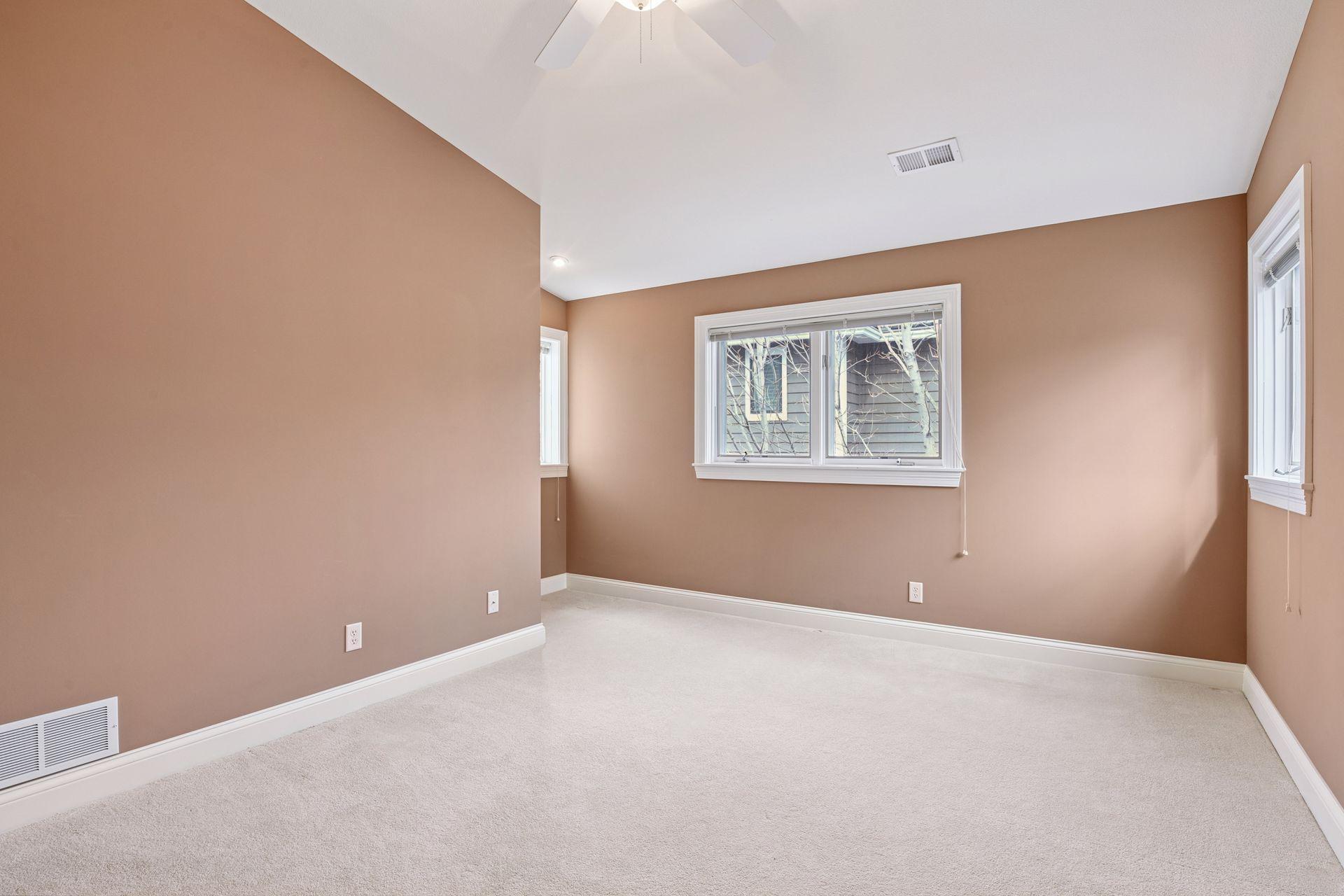 2765 Casco Point Road