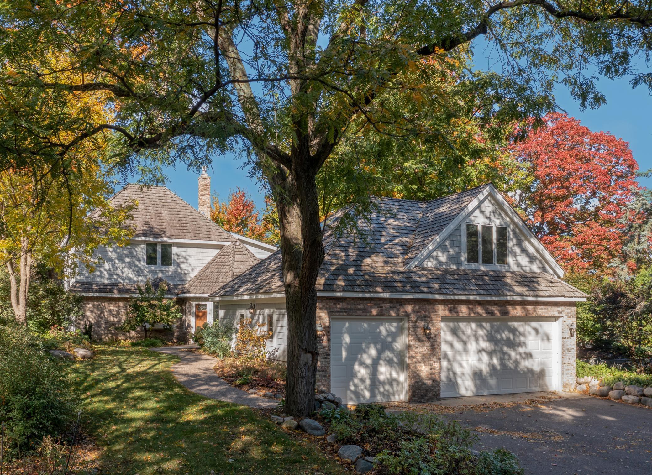 2765 Casco Point Road