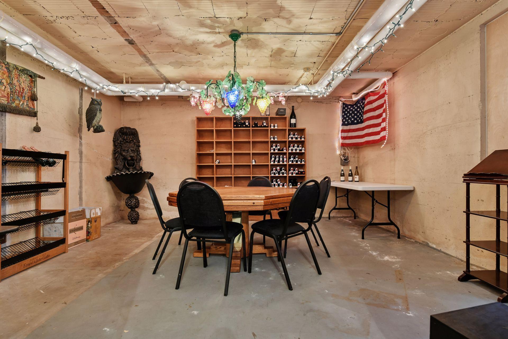 1305 Shoreline Drive