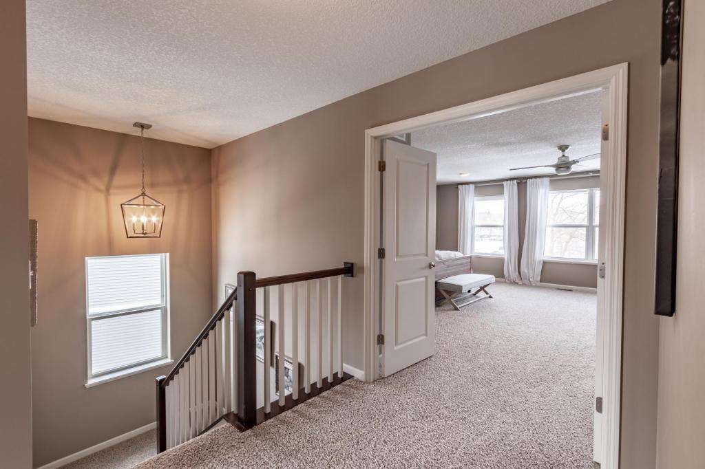 5592 Orchard Cove