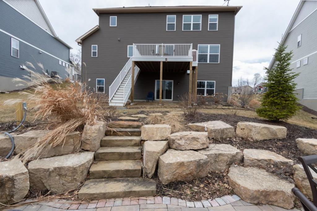 5592 Orchard Cove