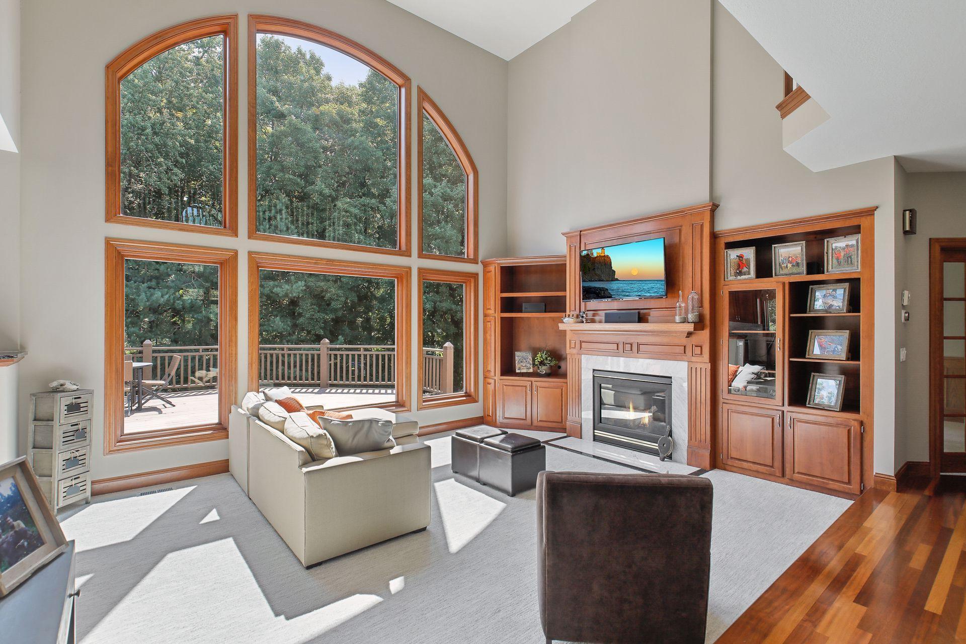 960 Bayside Lane