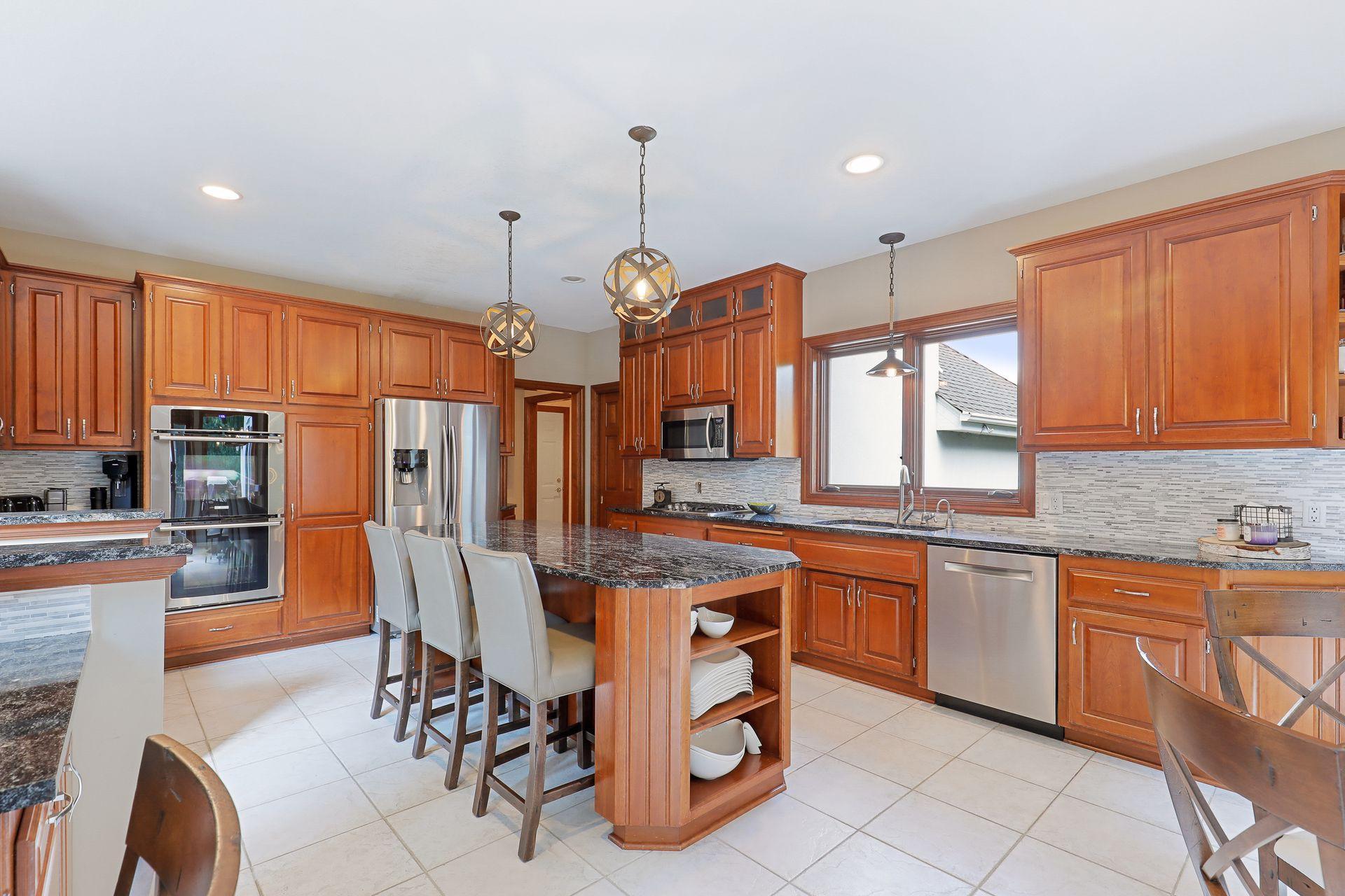 960 Bayside Lane