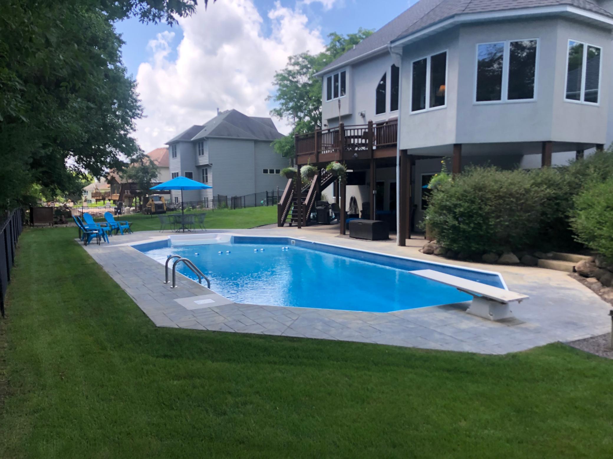 960 Bayside Lane