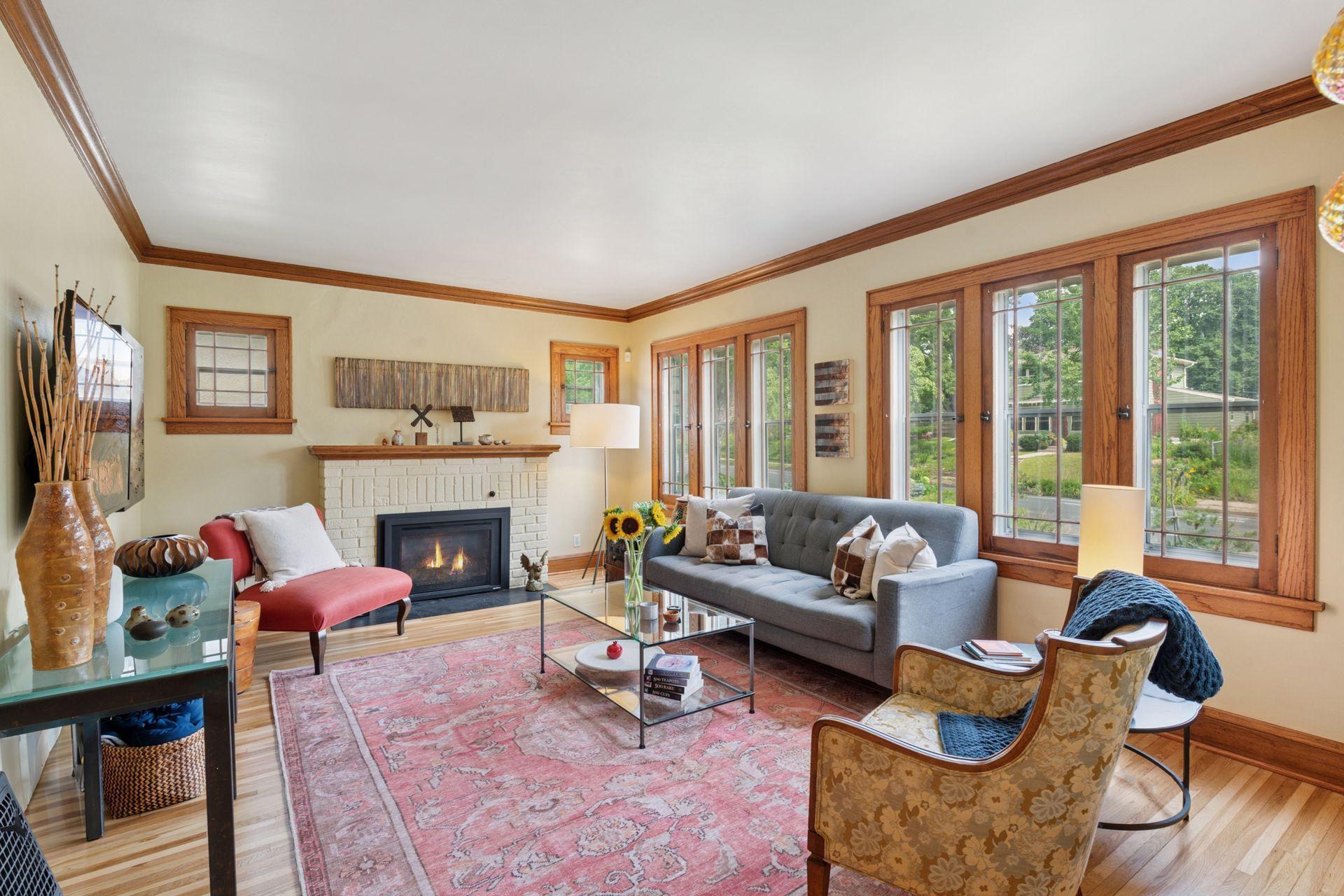 5056 Bloomington Avenue