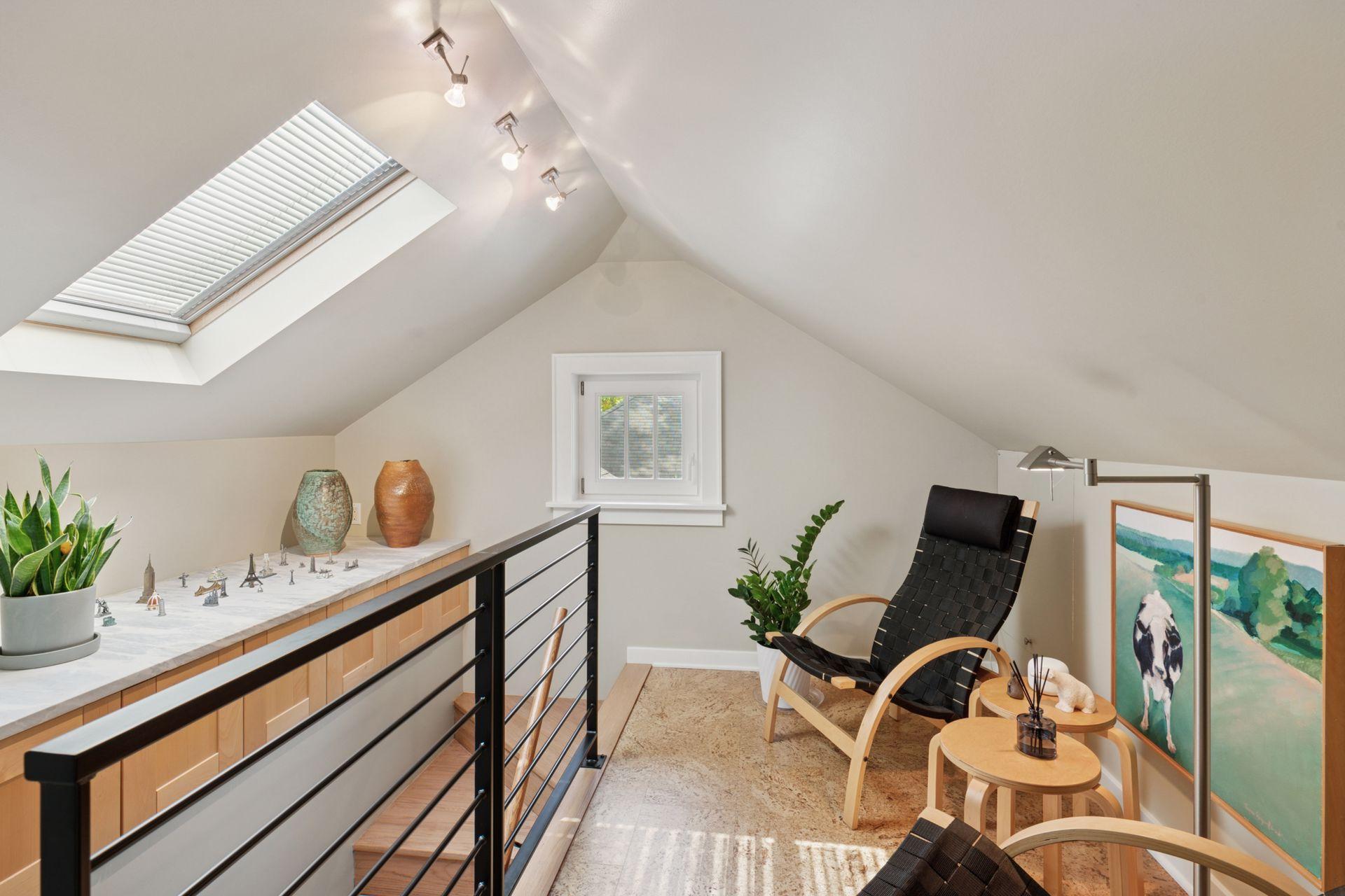 5056 Bloomington Avenue