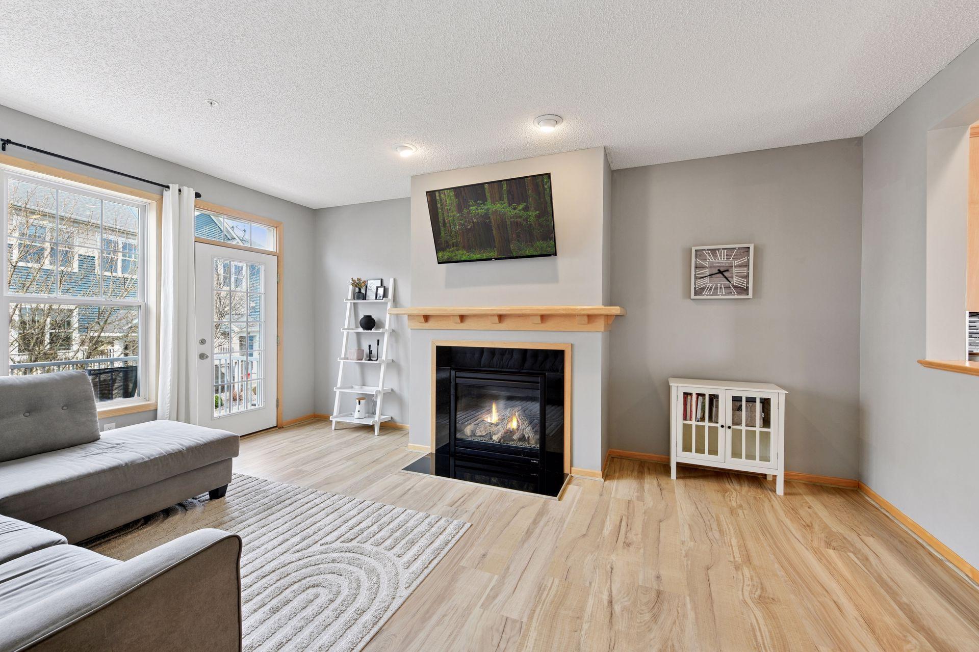 1822 Colonial Lane Unit: 3
