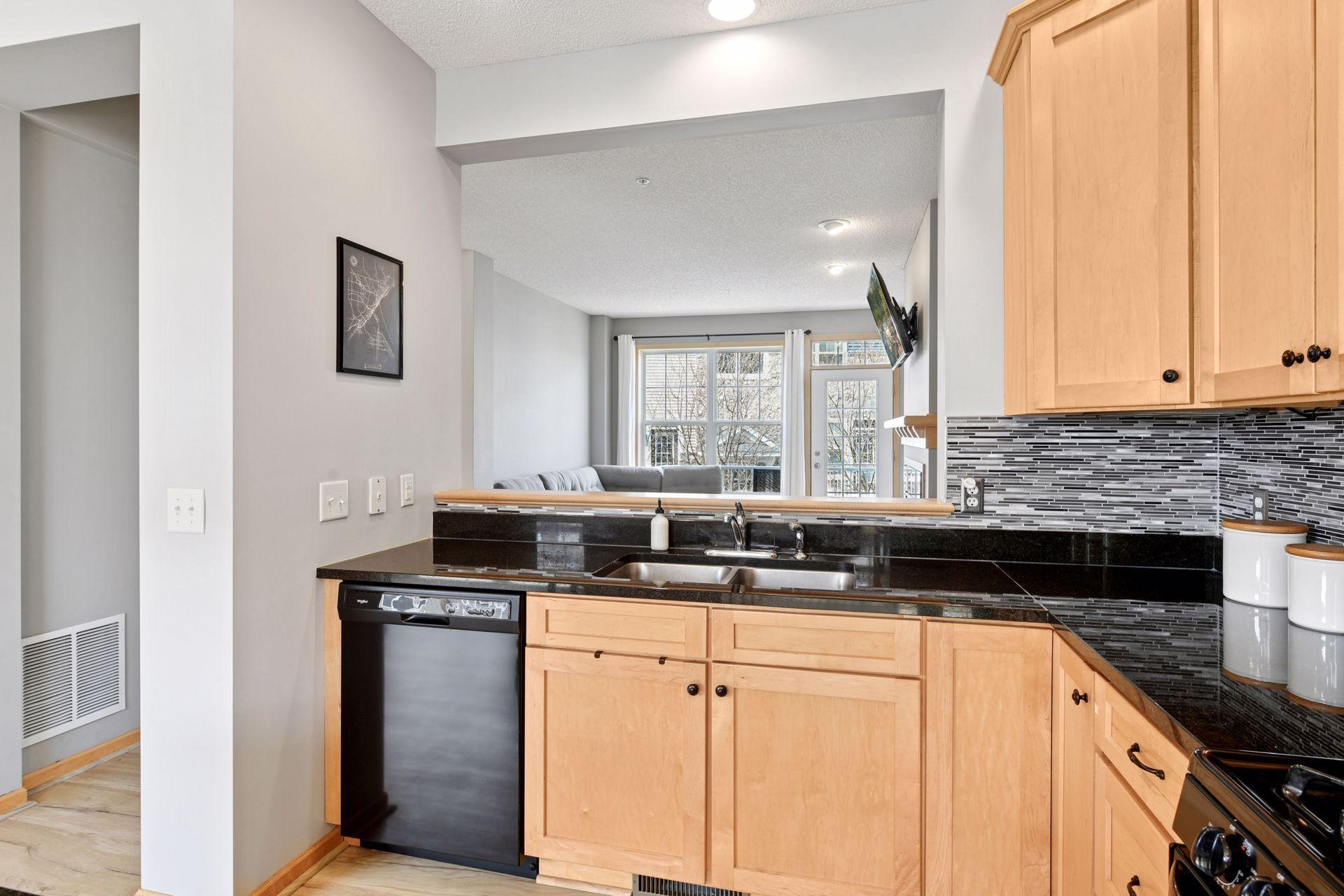 1822 Colonial Lane Unit: 3