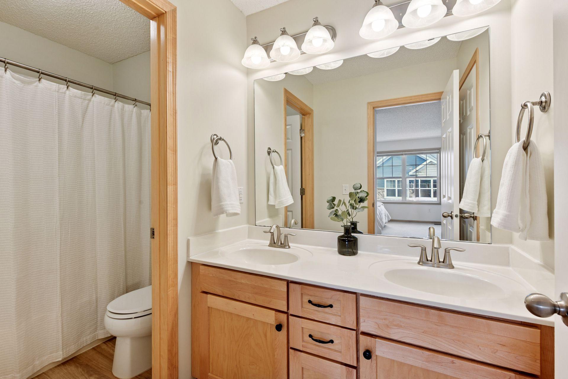 1822 Colonial Lane Unit: 3
