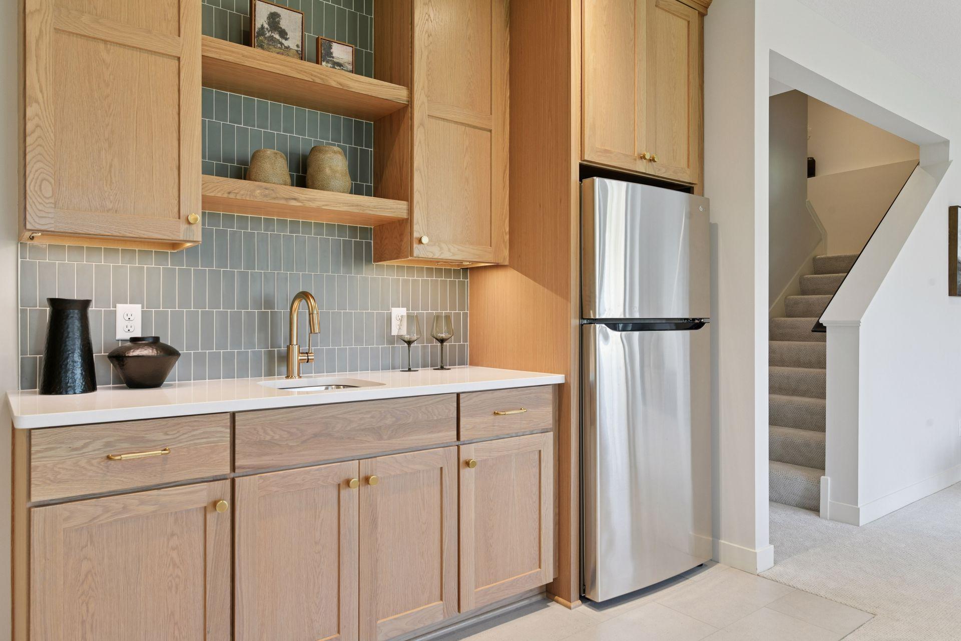 4612 Meadowview Lane