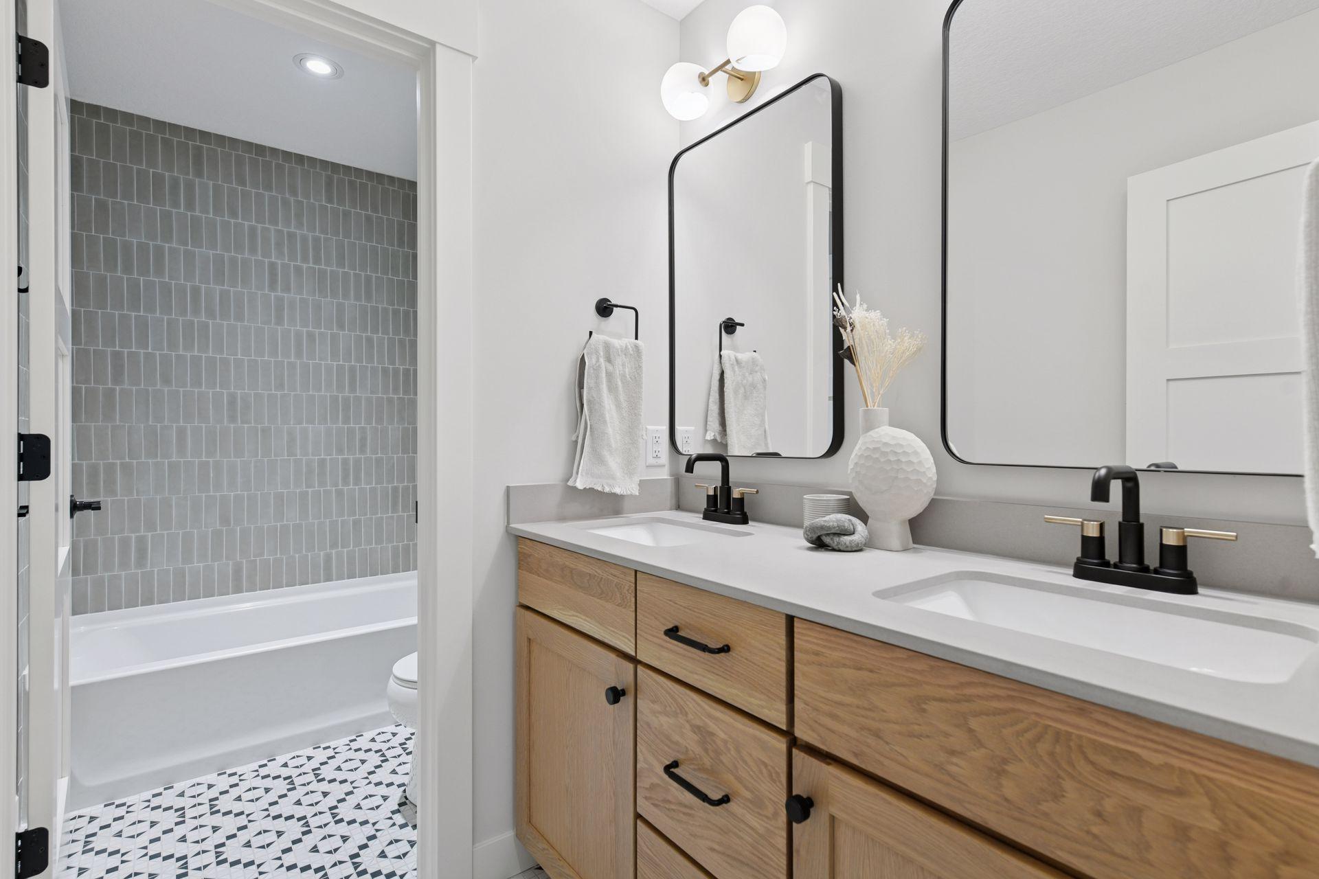 4612 Meadowview Lane