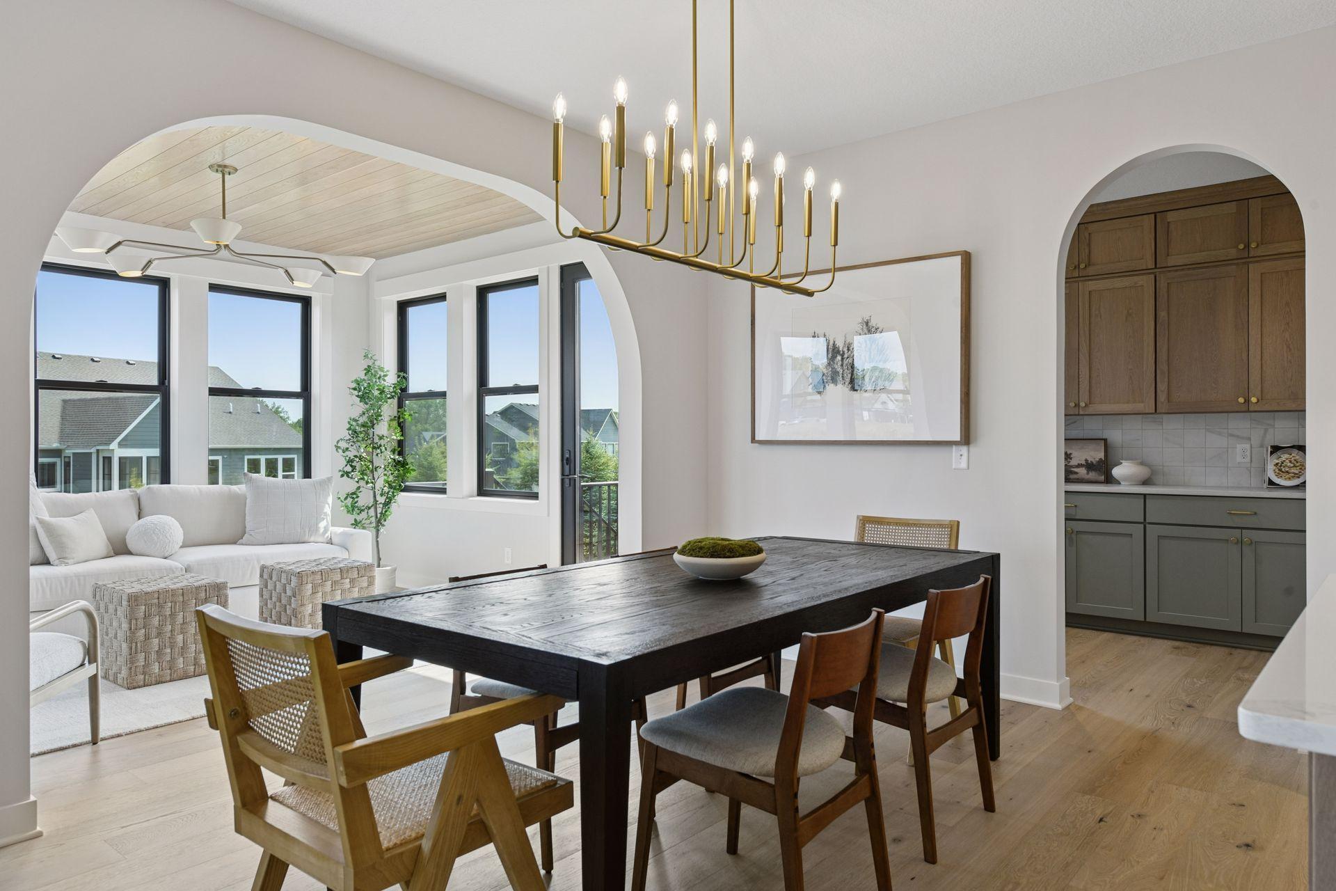 4612 Meadowview Lane