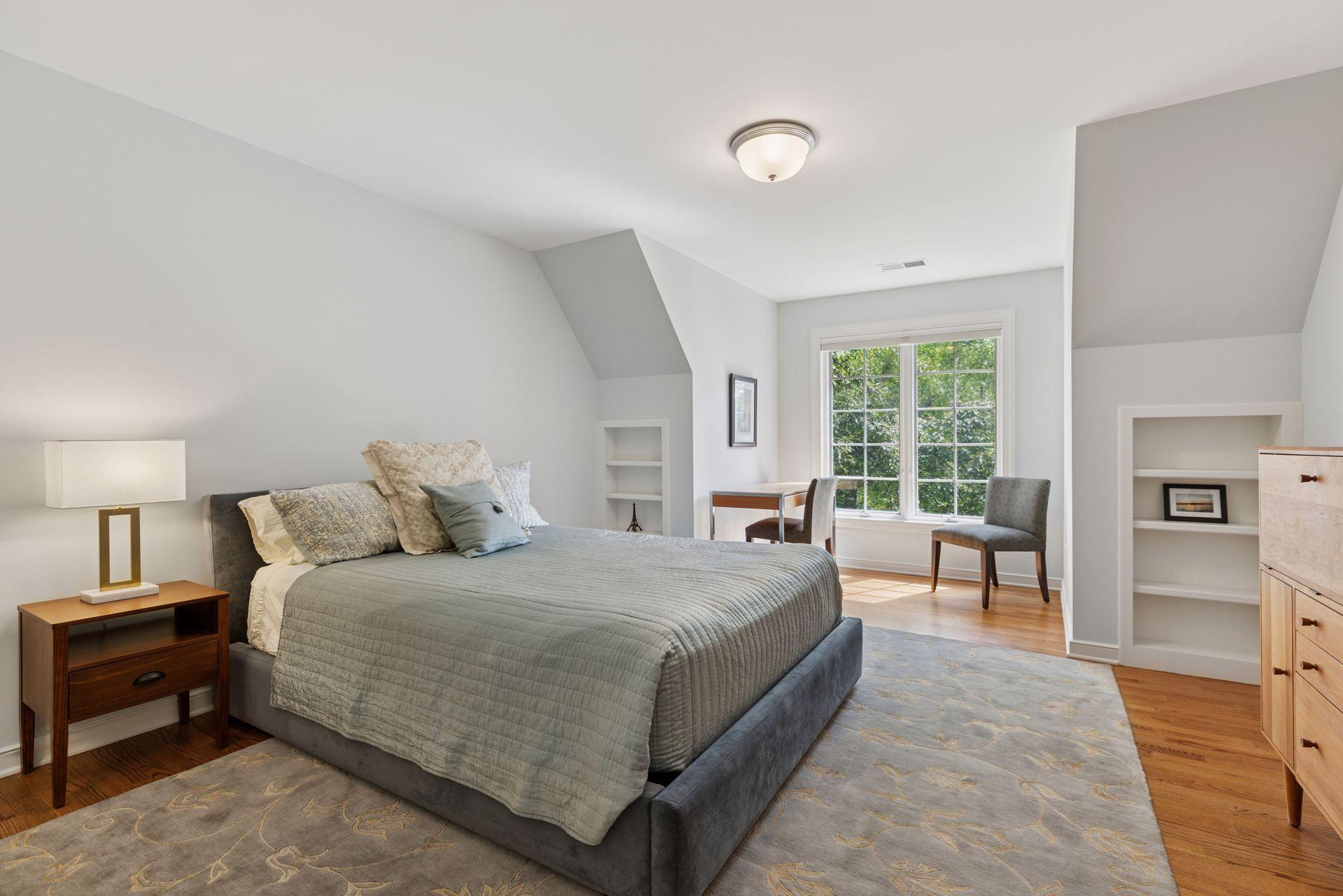 490 Old Long Lake Road