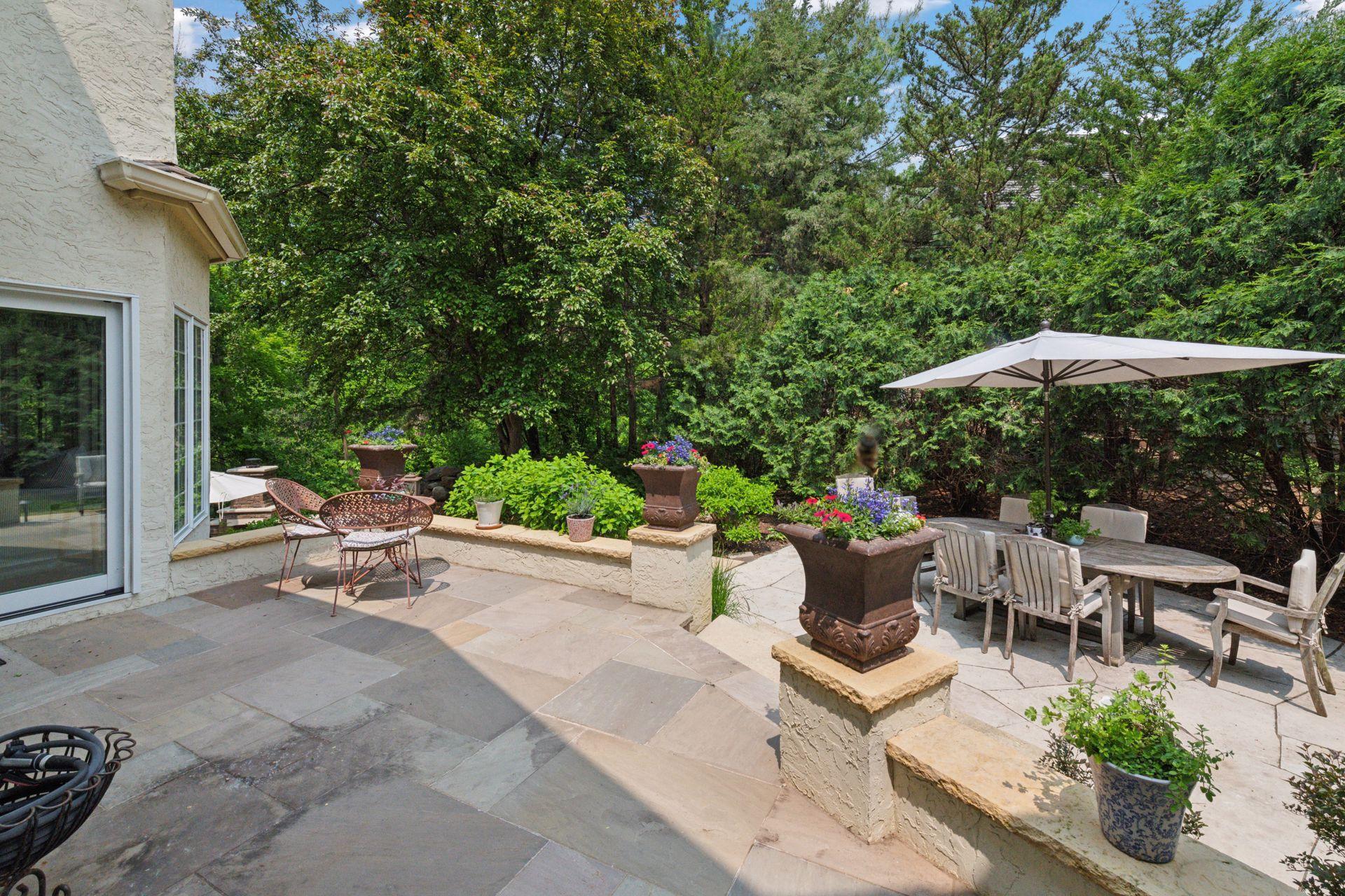 490 Old Long Lake Road