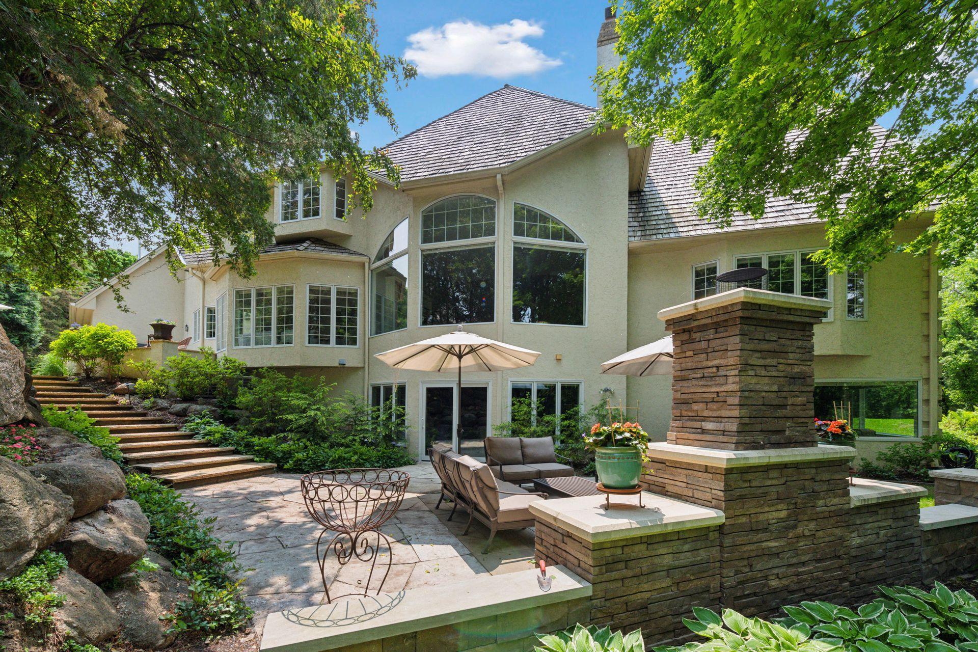 490 Old Long Lake Road