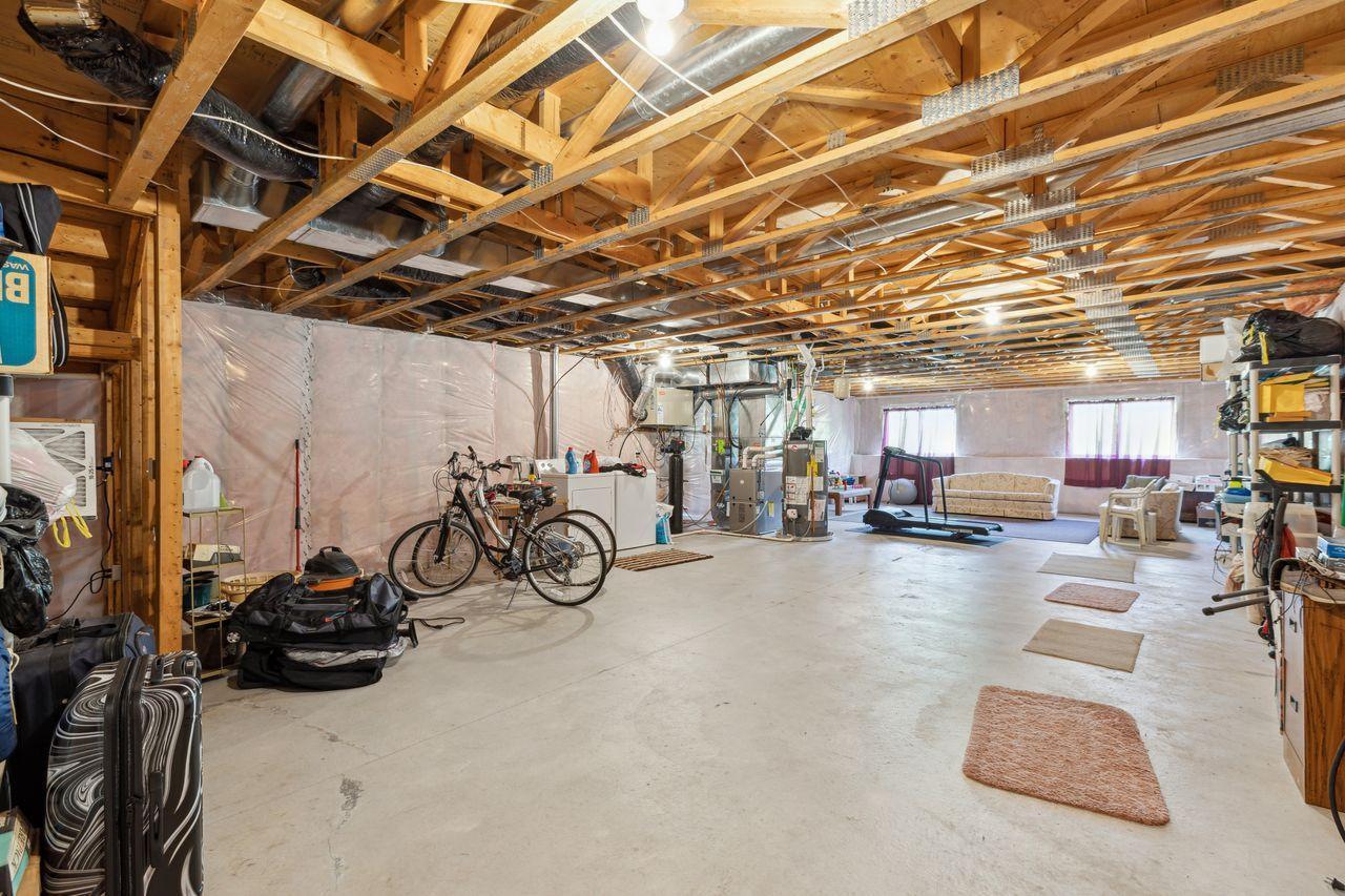 3803 Meadowview Way