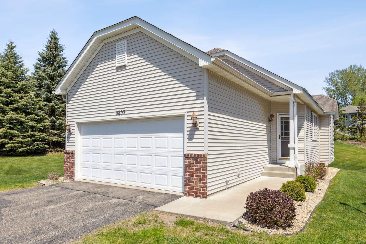 3803 Meadowview Way