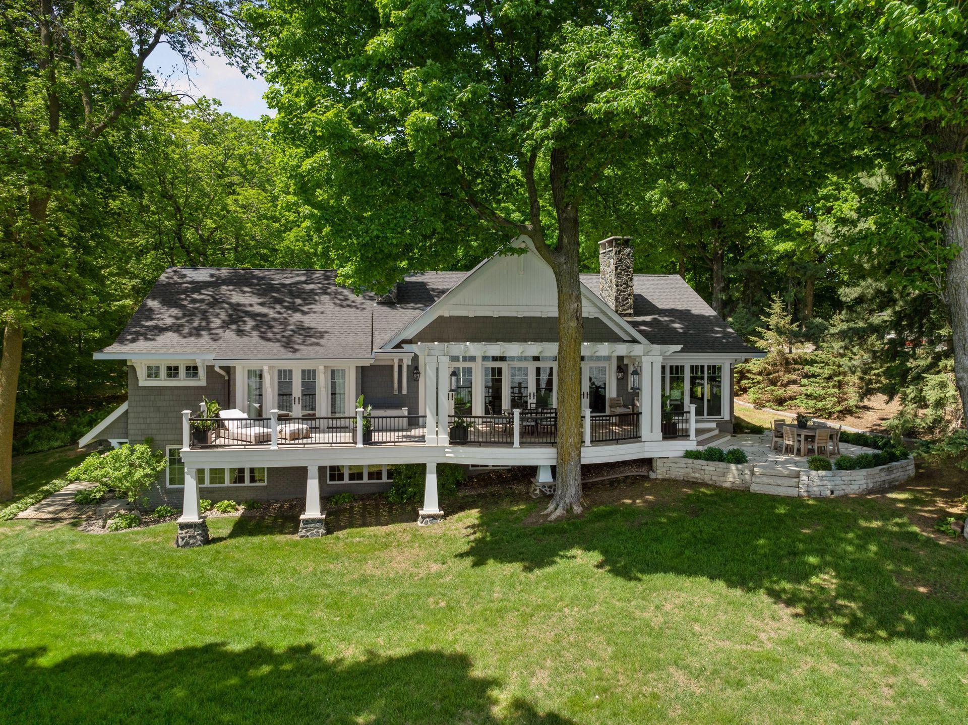 5890 Hardscrabble Circle