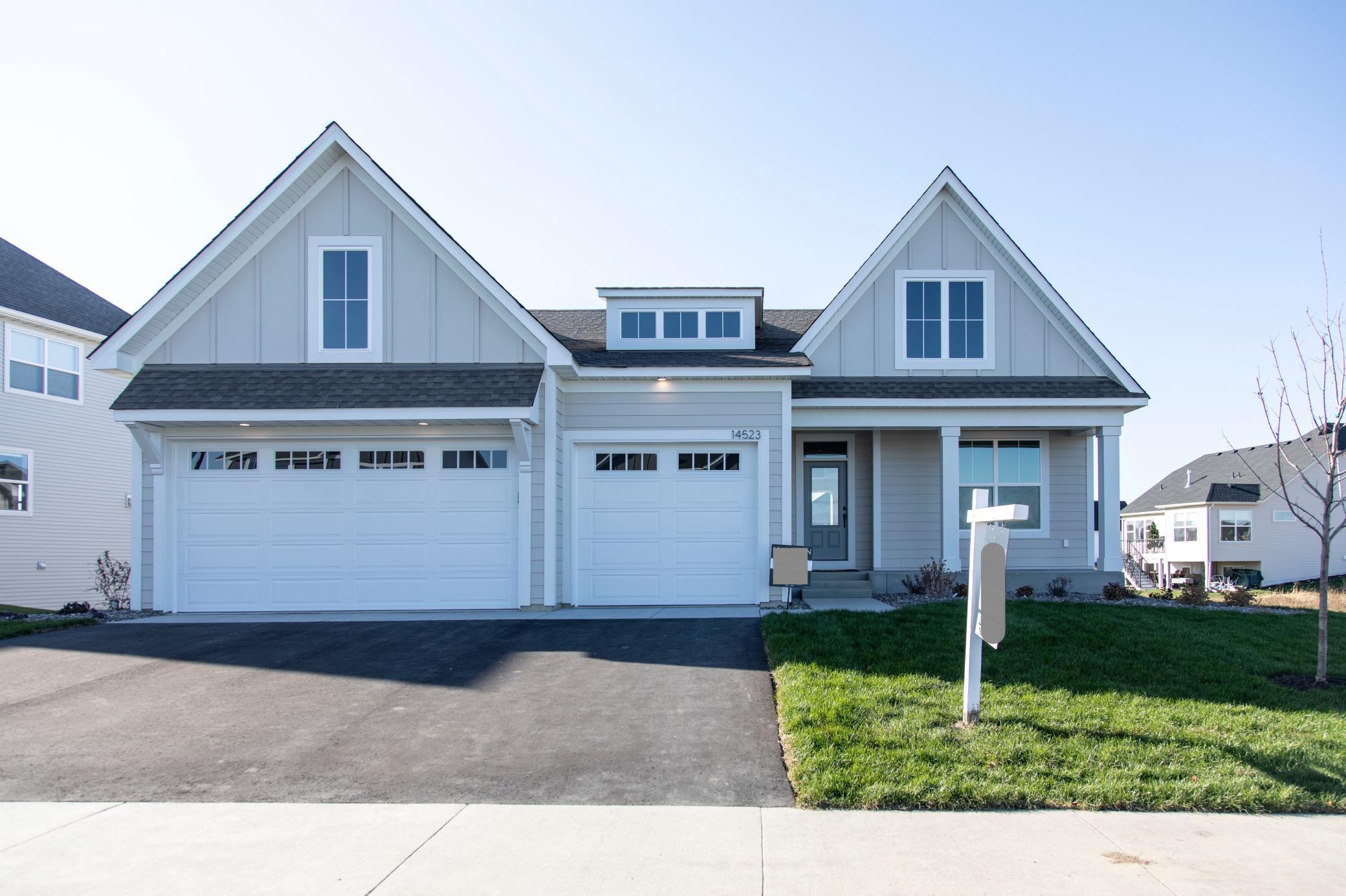 14523 Kingsview Lane N