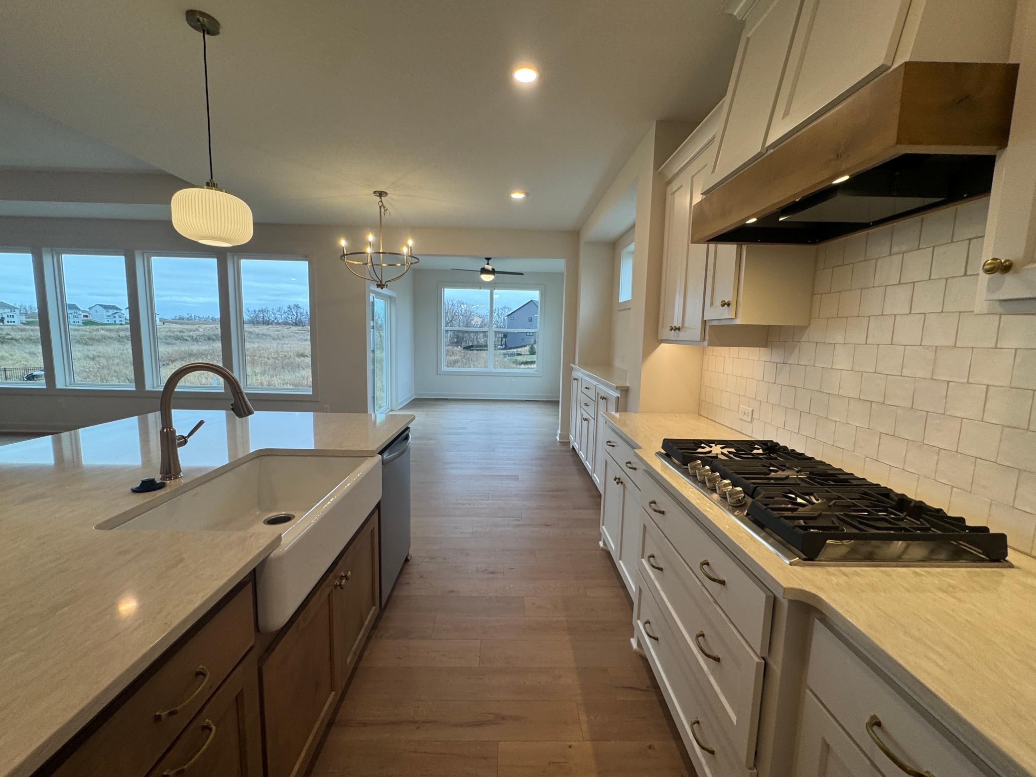 14523 Kingsview Lane N