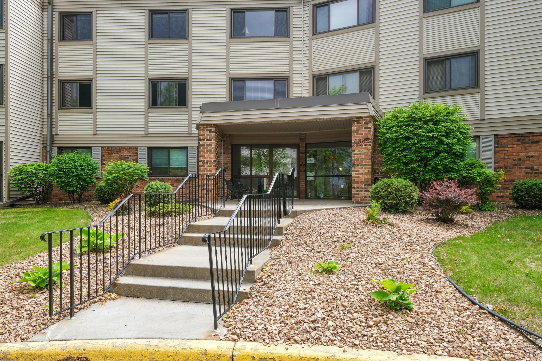4385 Trenton Lane N Unit: 301