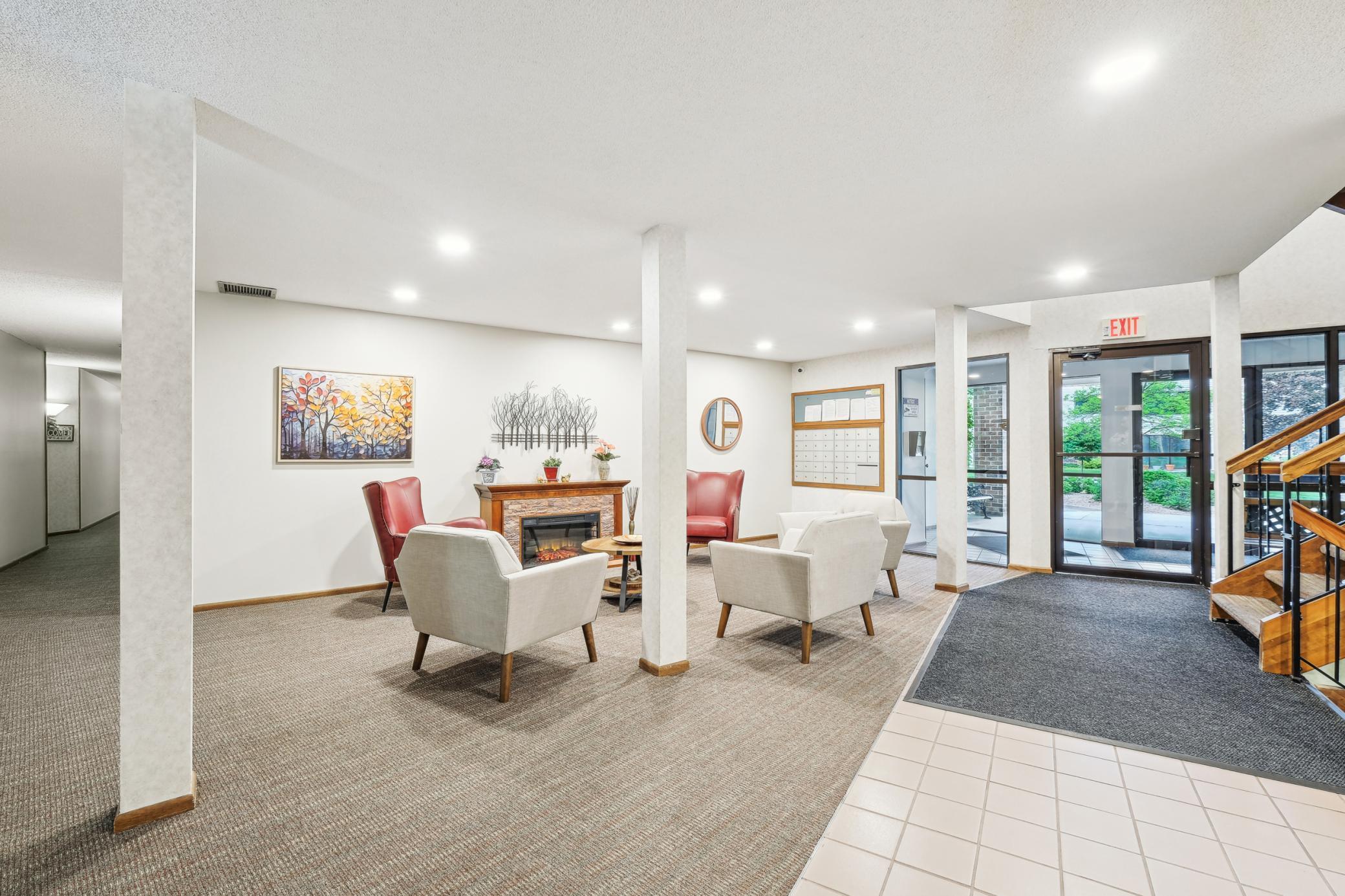 4385 Trenton Lane N Unit: 301
