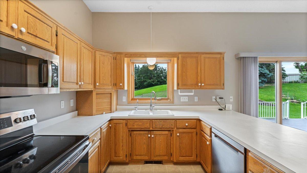 233 Cherry Hill Alcove