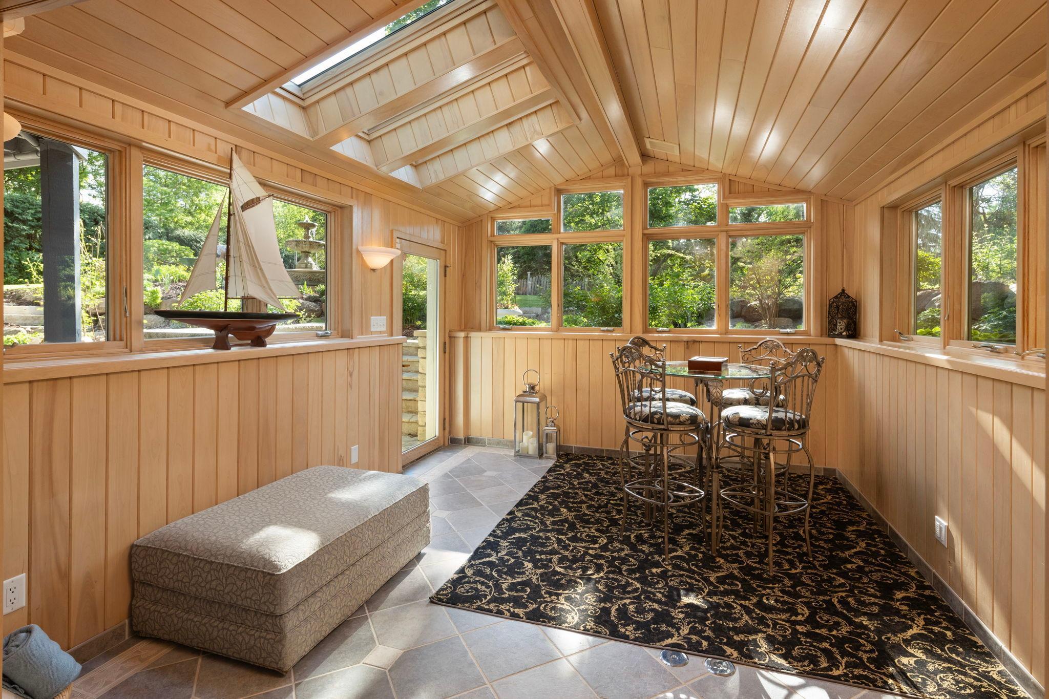 4950 Sleepy Hollow Road