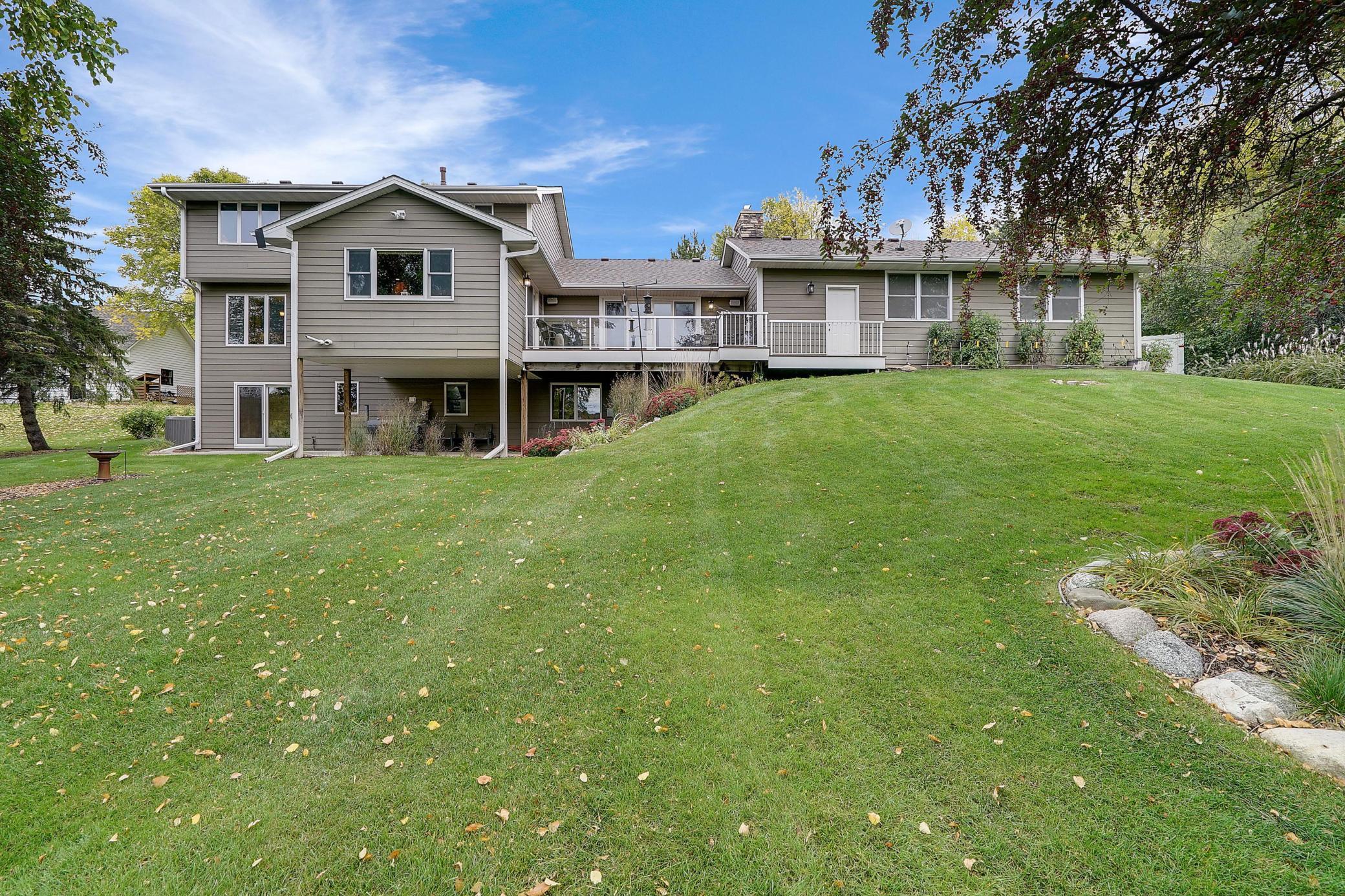 1985 Hamel Road