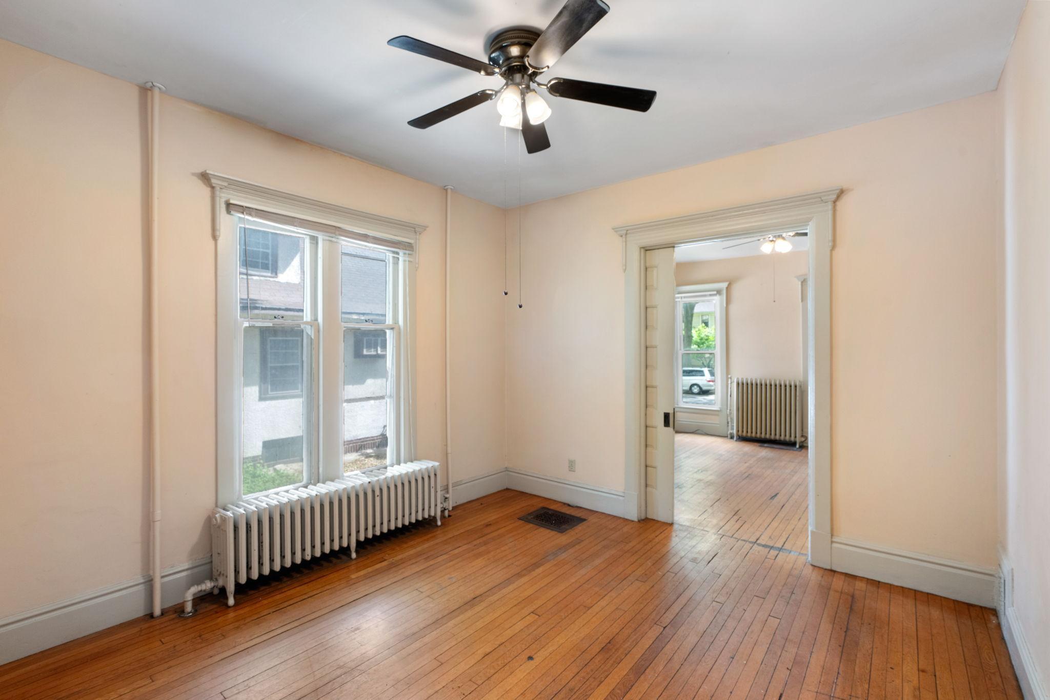 709 7th Street SE