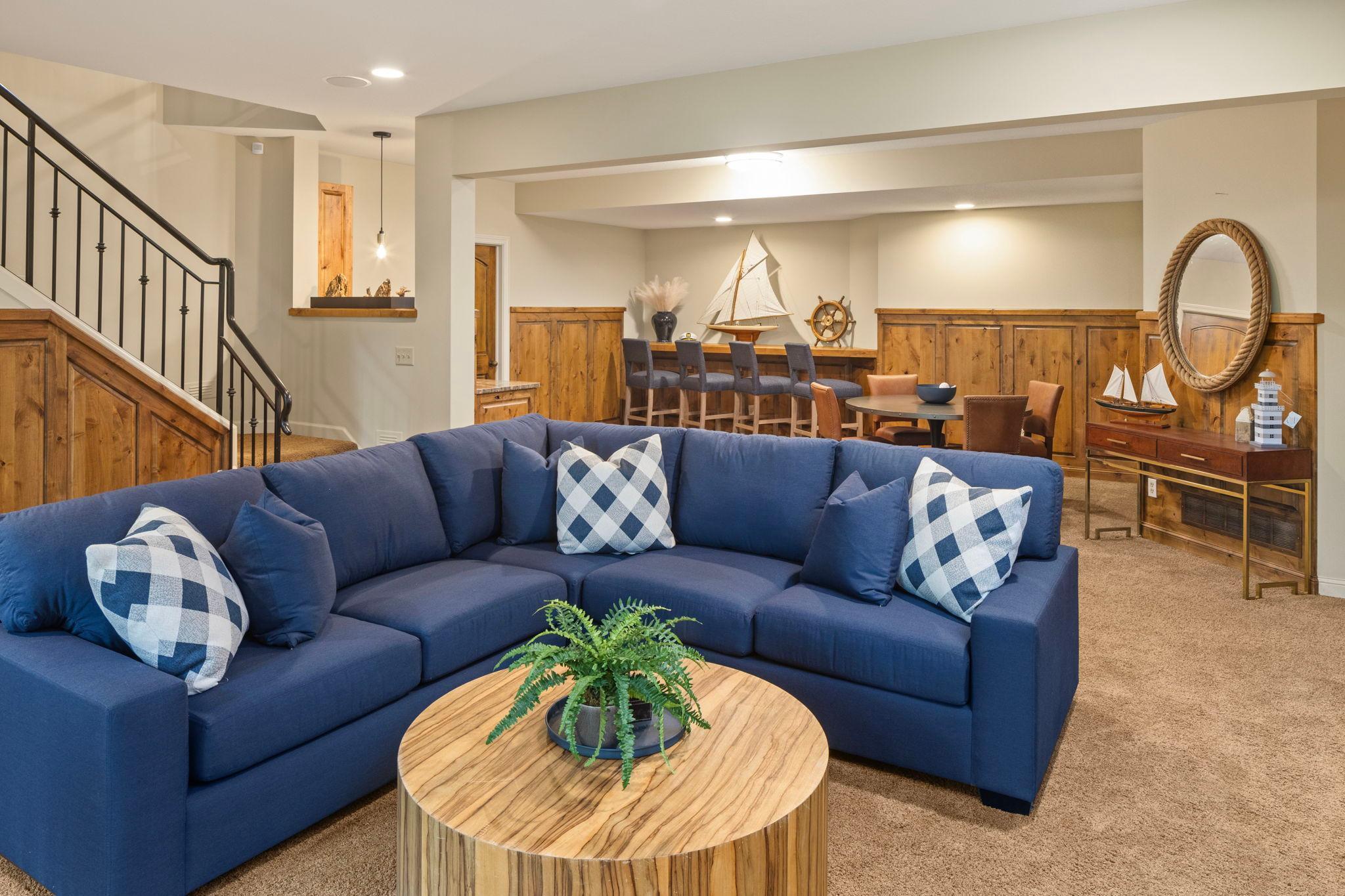 24155 Mary Lake Trail