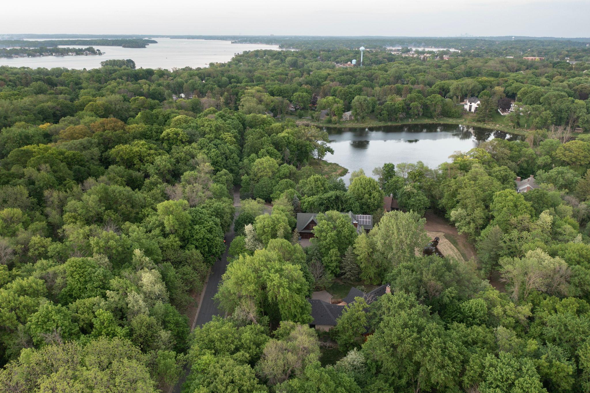 24155 Mary Lake Trail