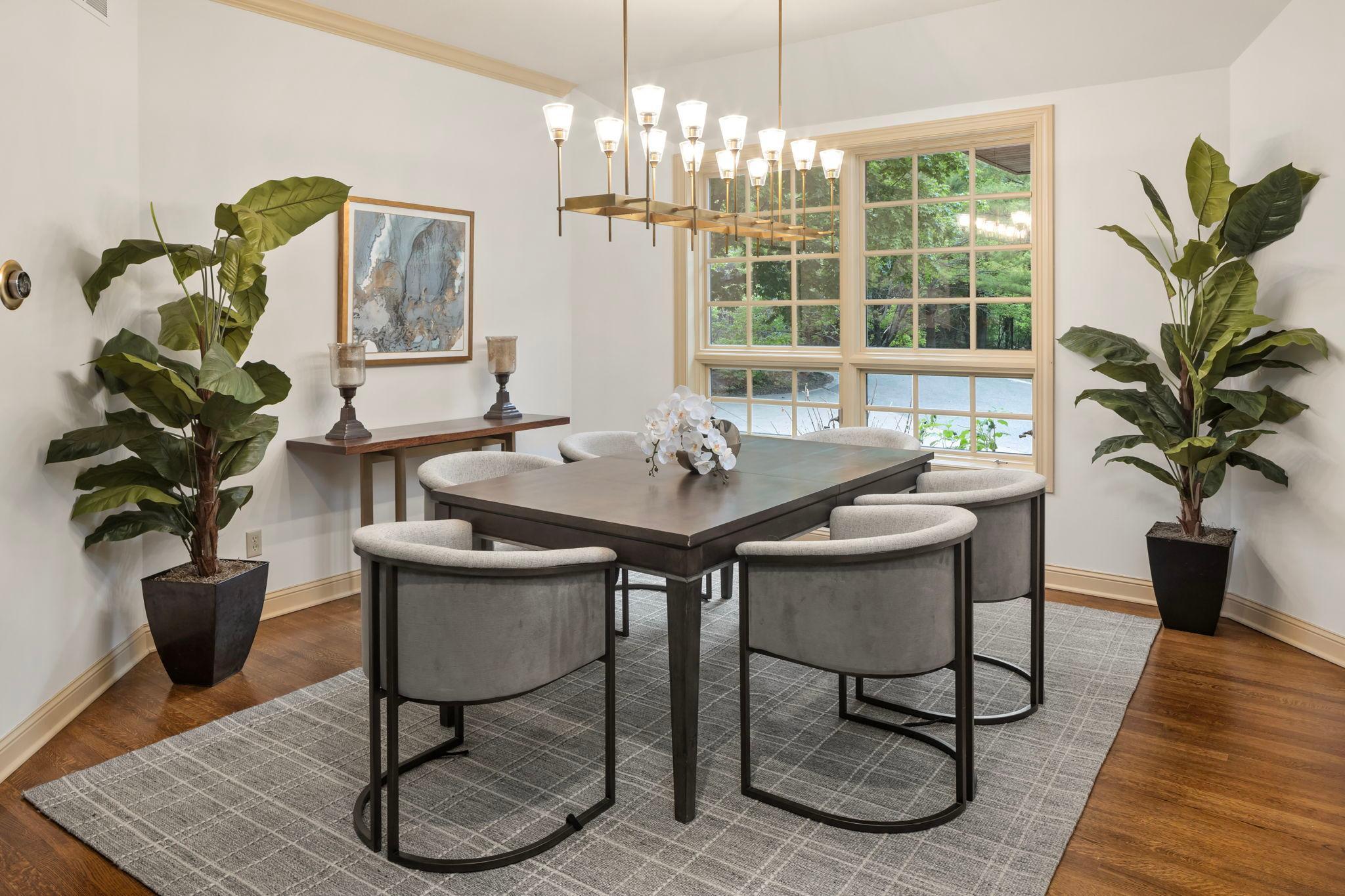 24155 Mary Lake Trail