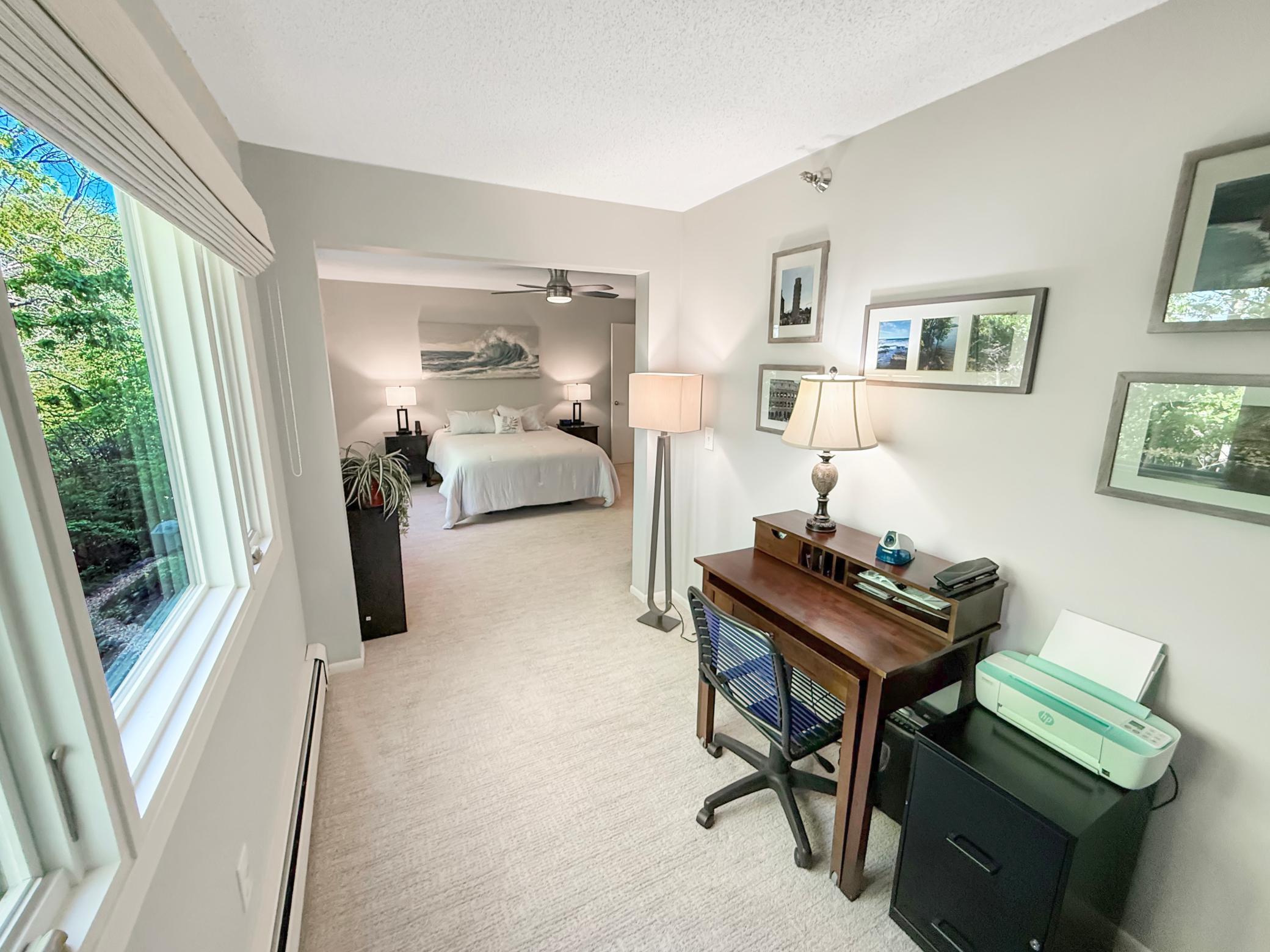 6085 Rowland Road Unit: 207