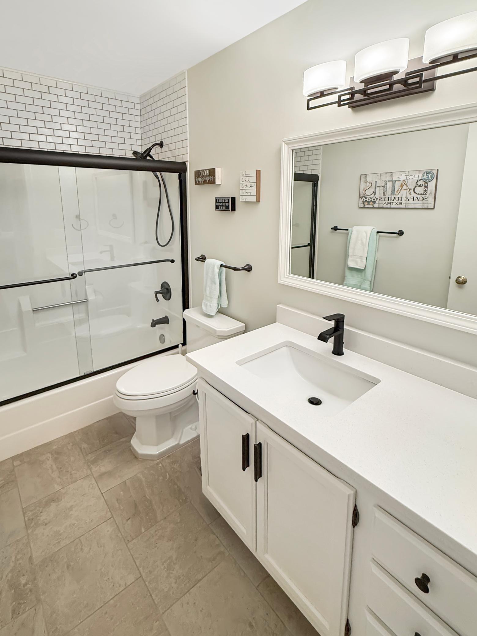 6085 Rowland Road Unit: 207