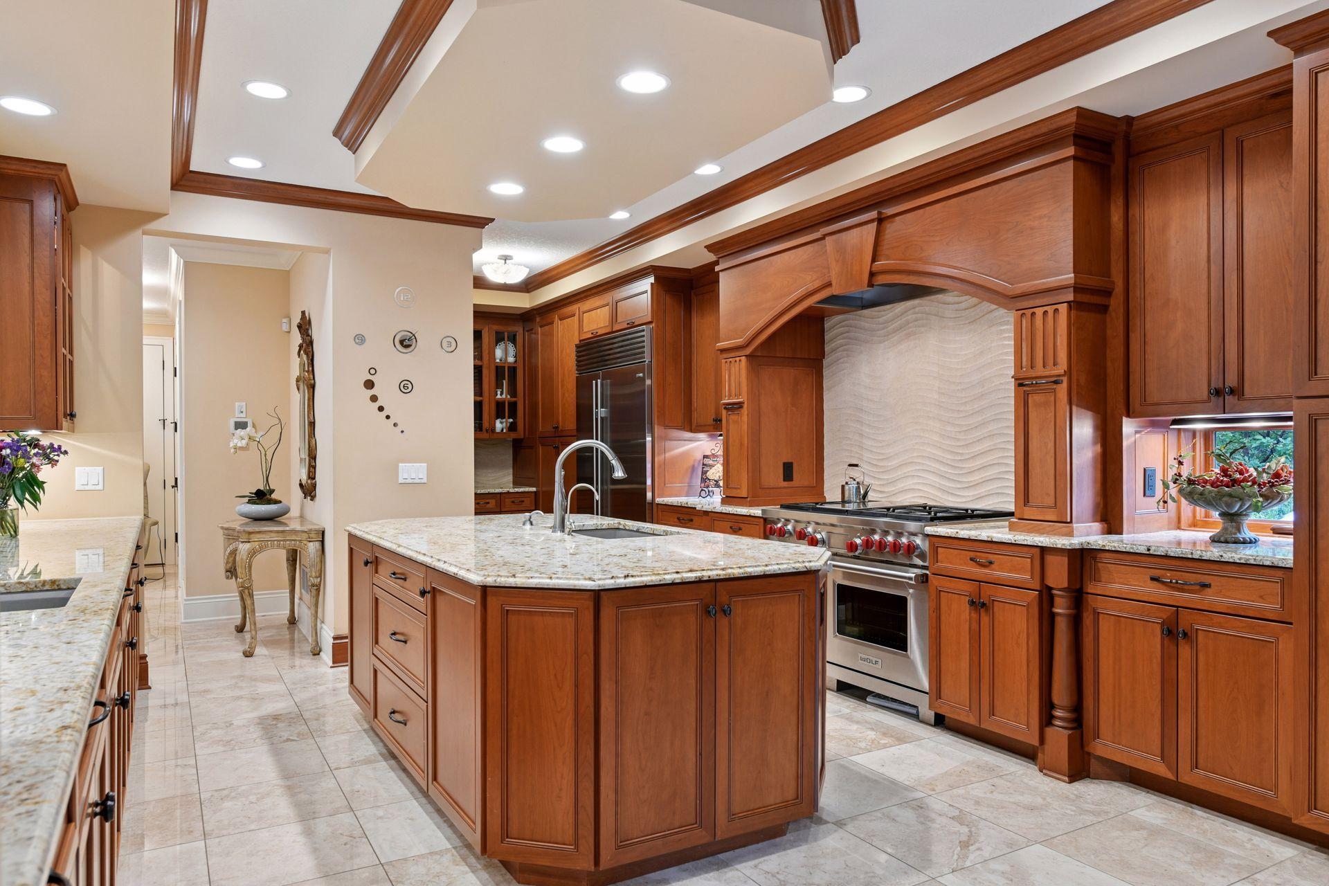 1910 Shoreline Drive
