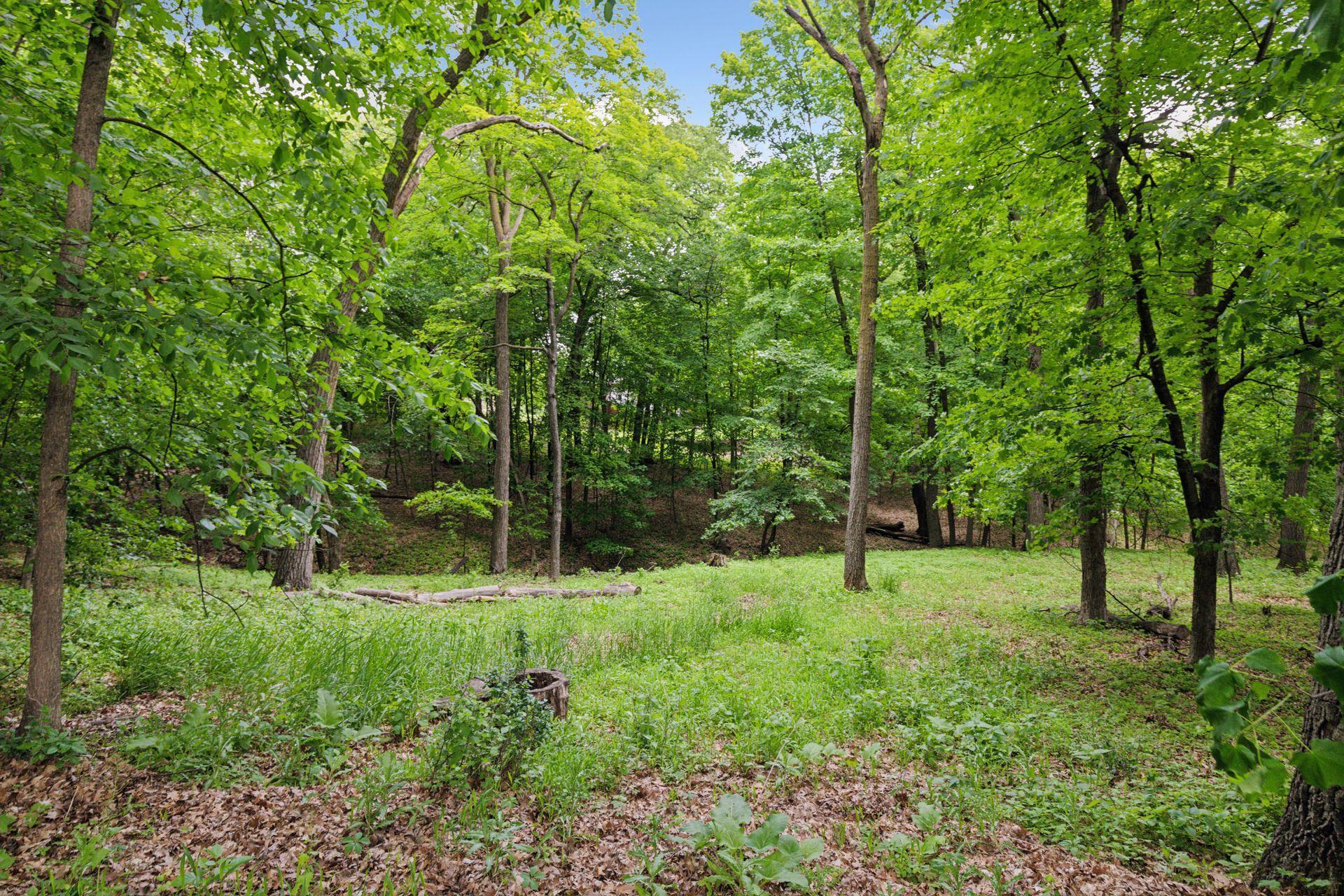 1405 W Farm Road