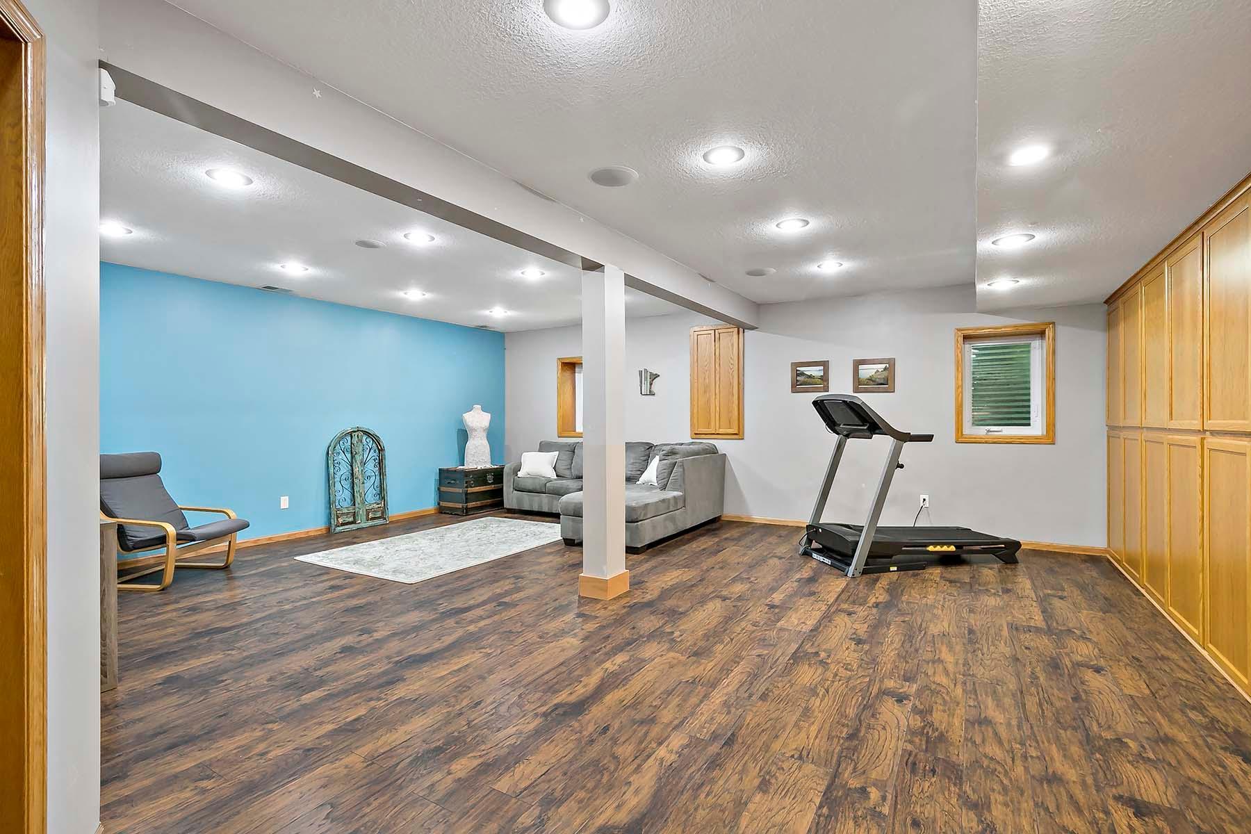 12942 Maple Knoll Way