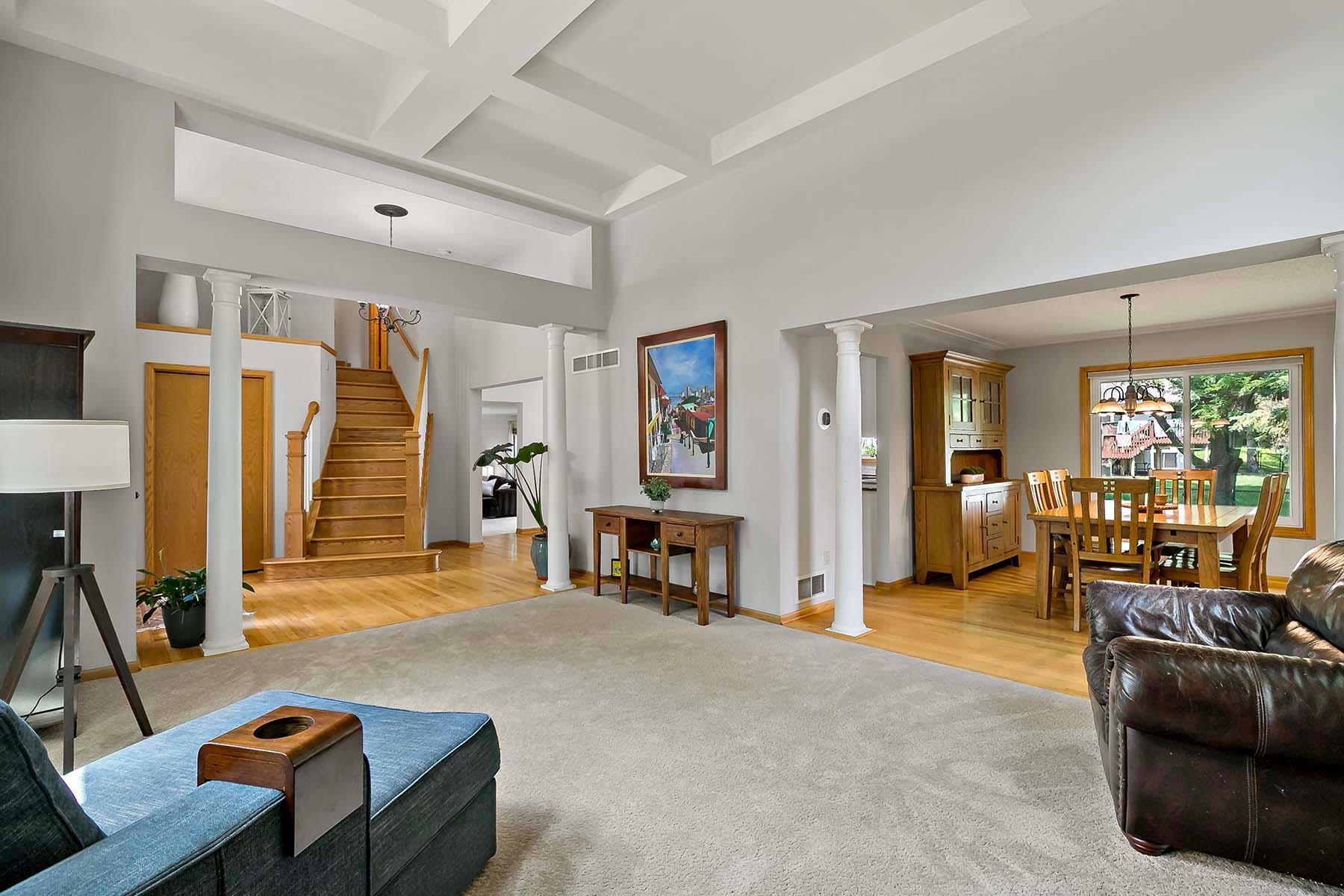 12942 Maple Knoll Way