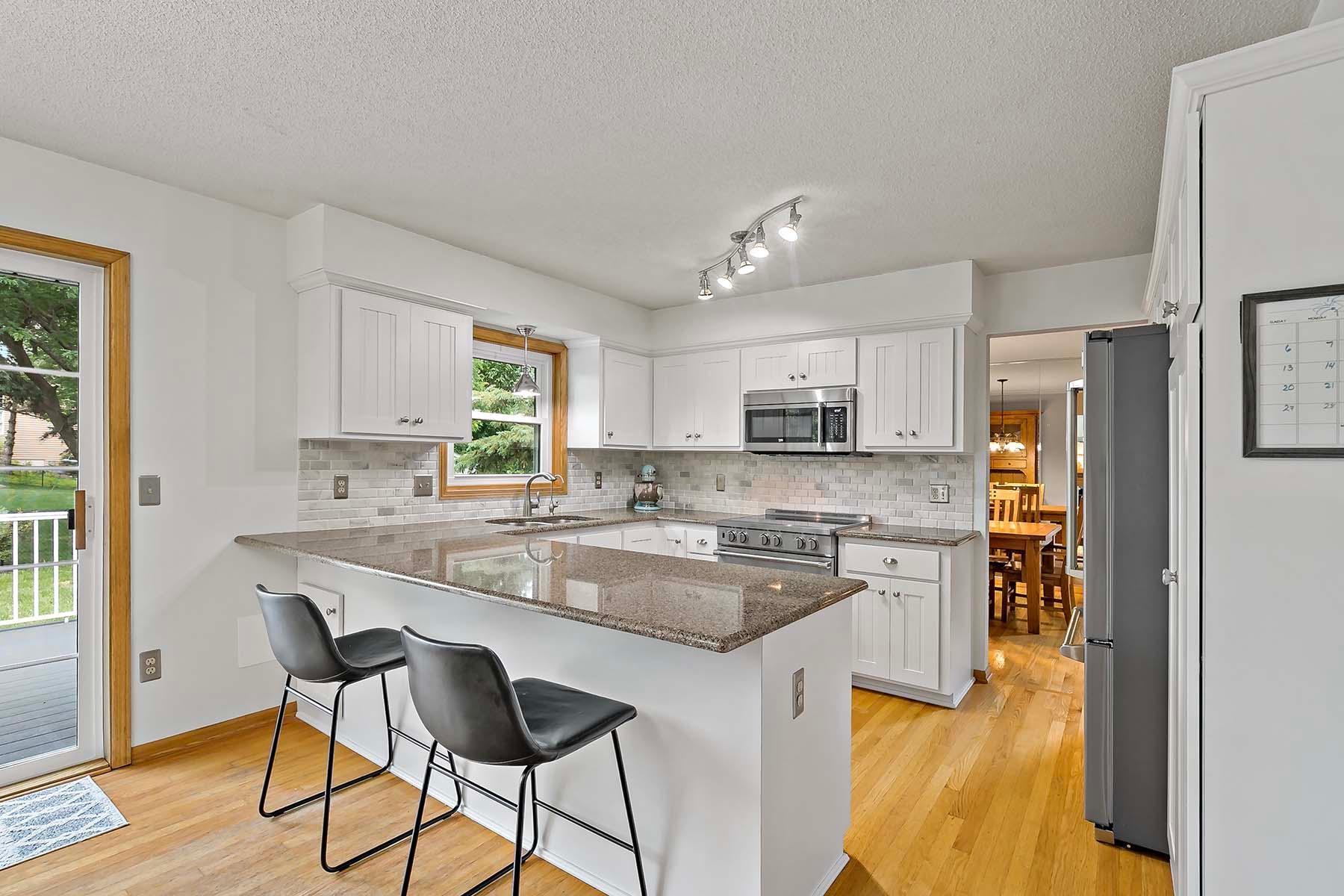 12942 Maple Knoll Way