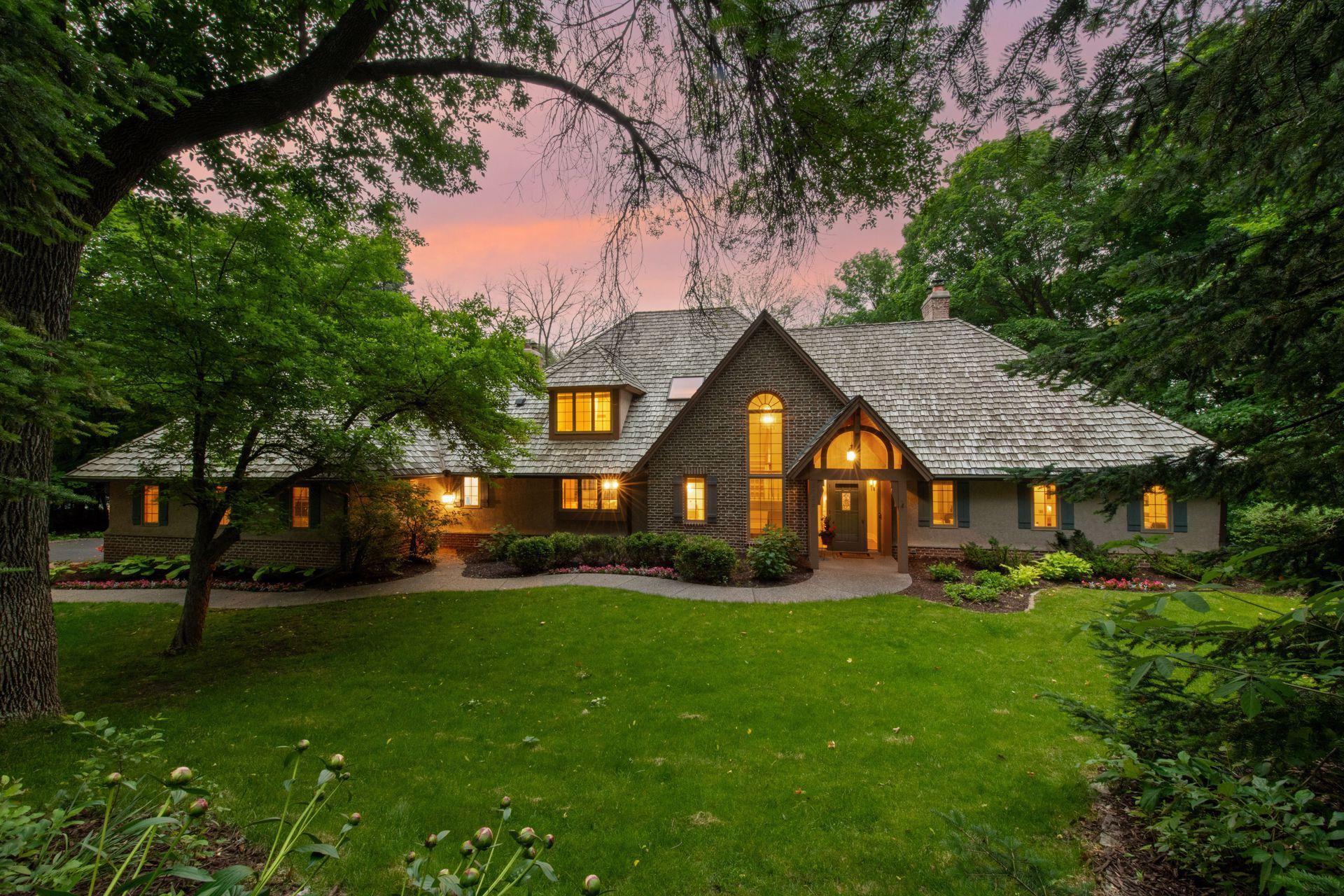 5705 Ridge Road