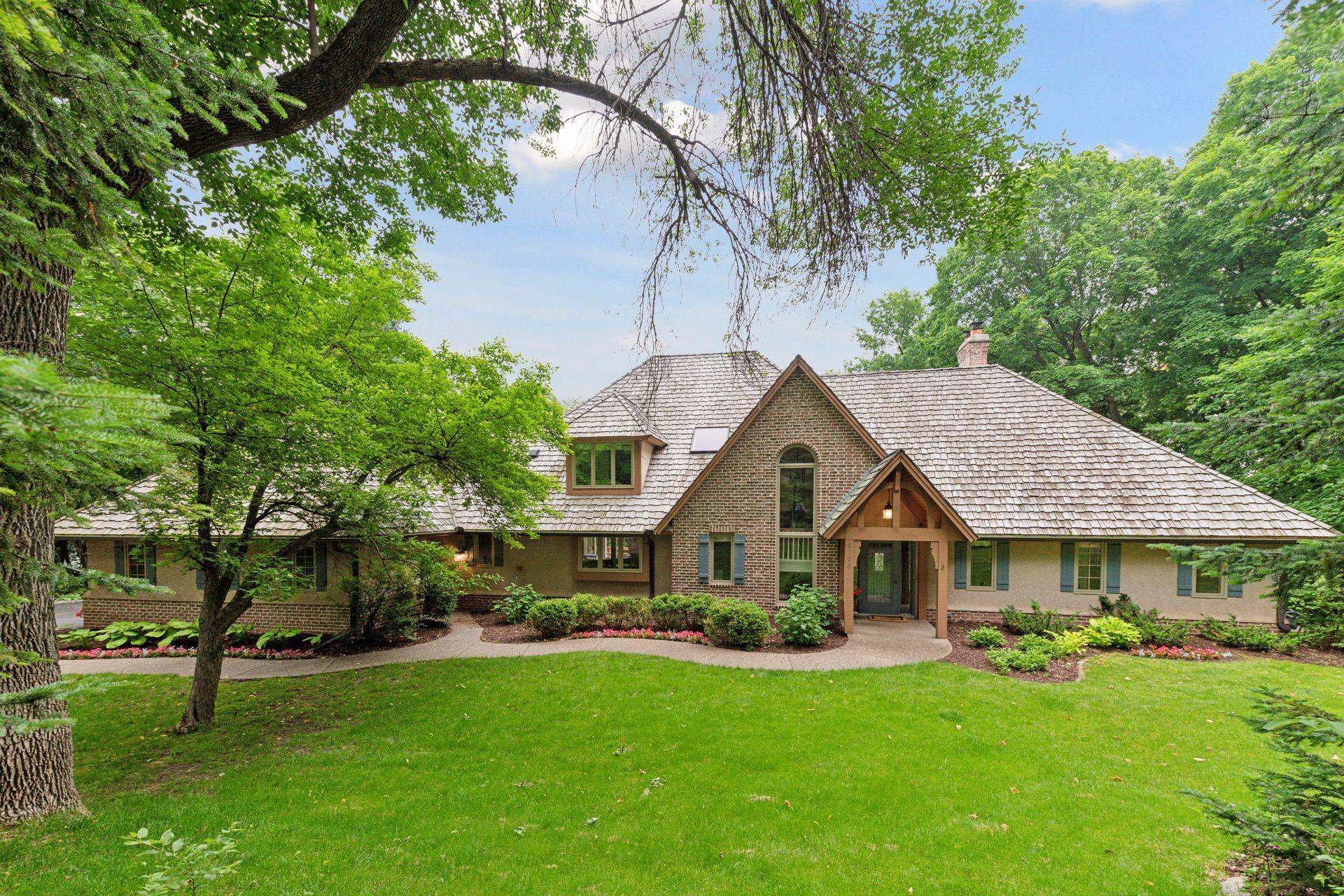 5705 Ridge Road