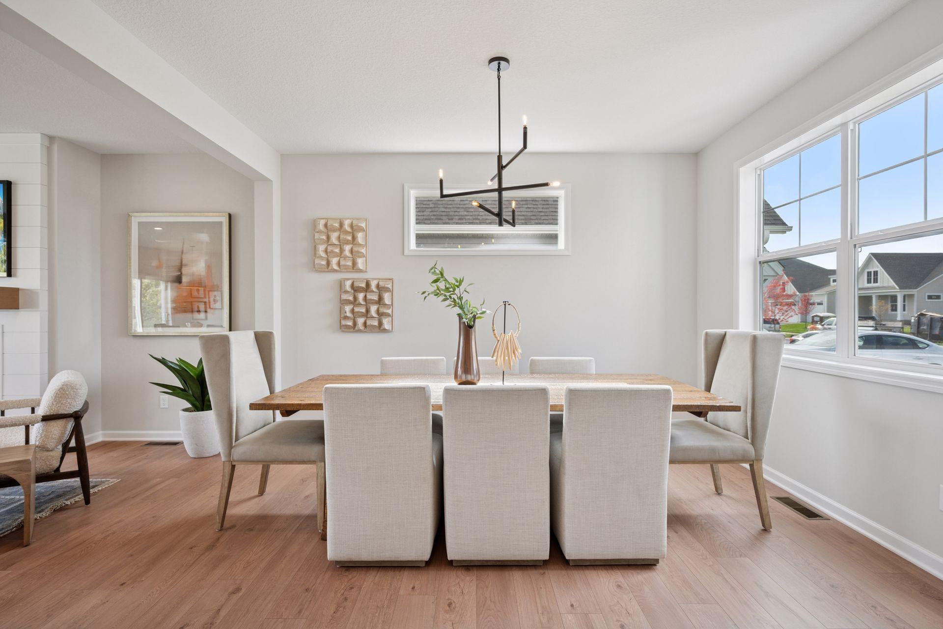 14538 Kingsview Lane N