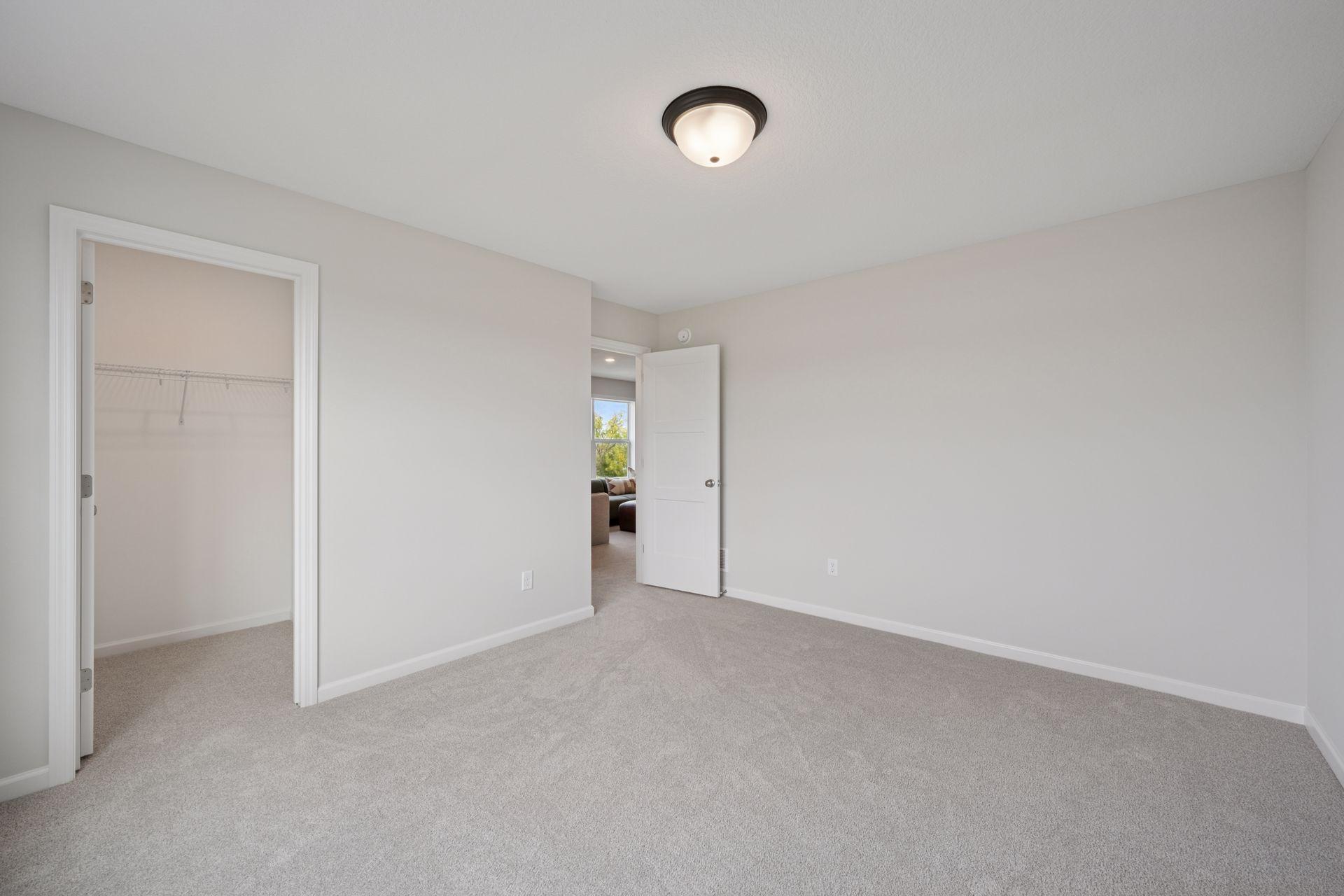 14538 Kingsview Lane N