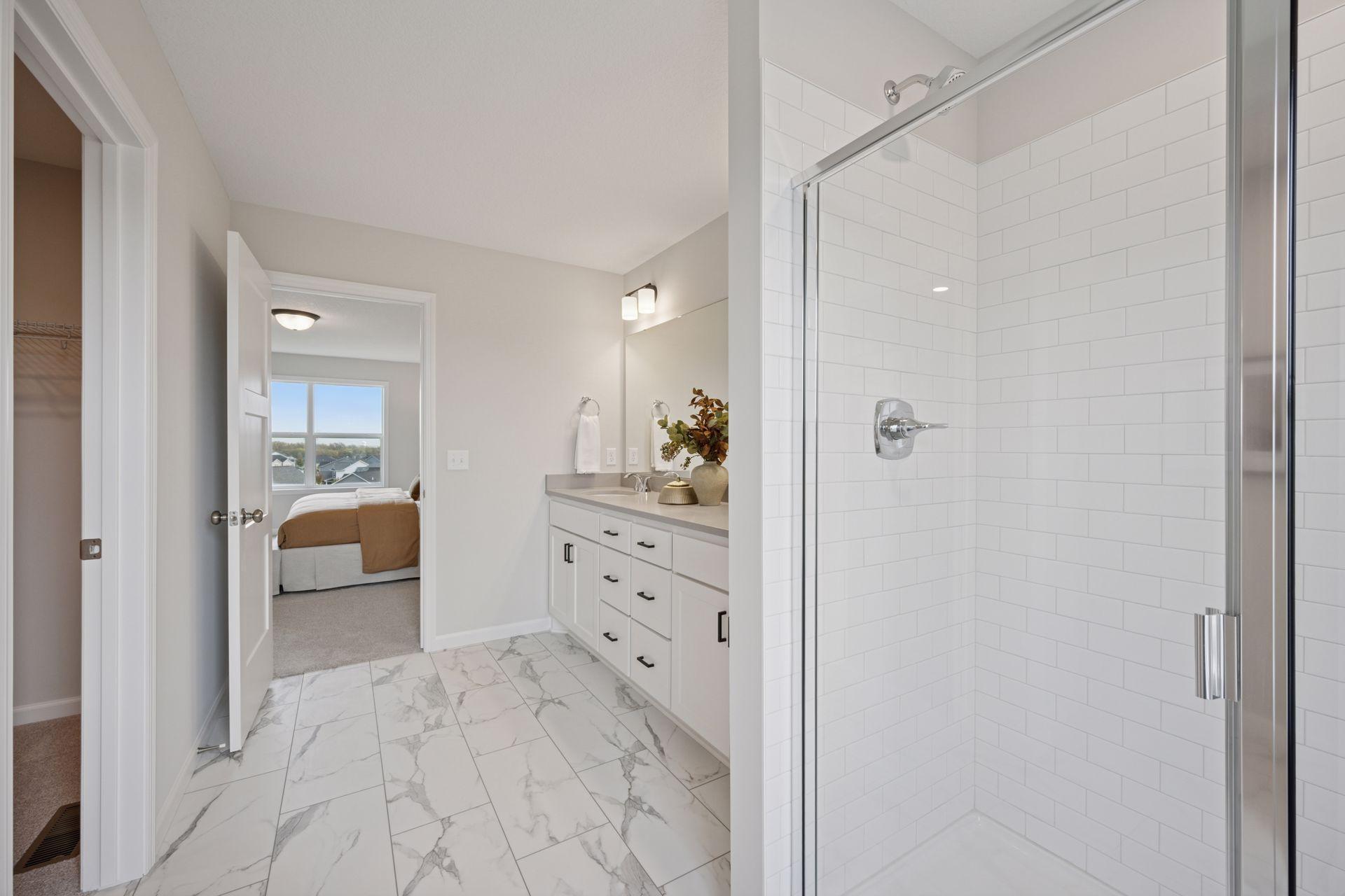 14538 Kingsview Lane N