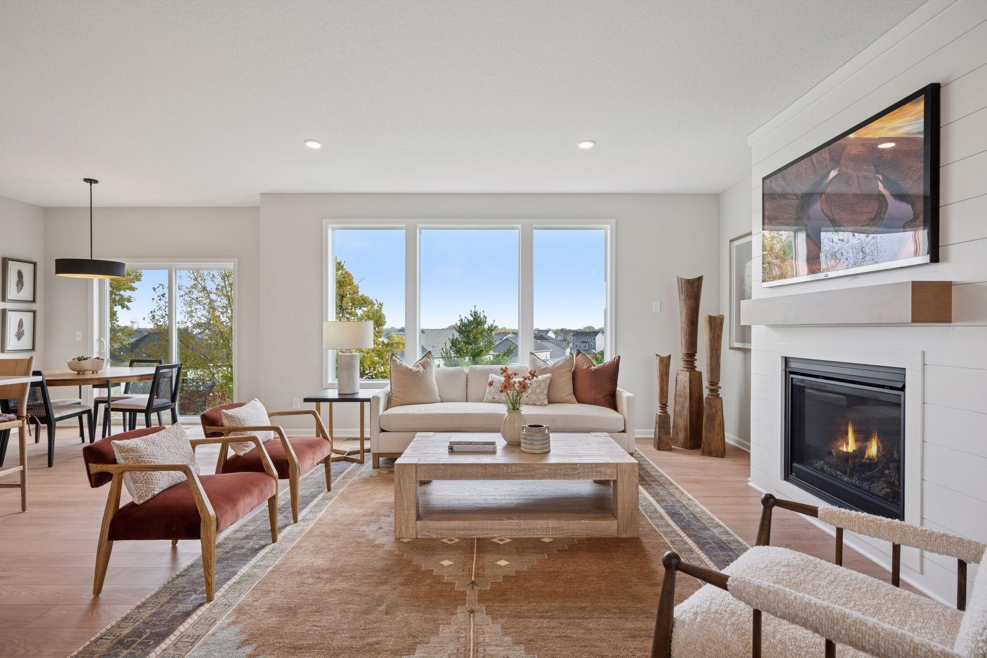 14538 Kingsview Lane N