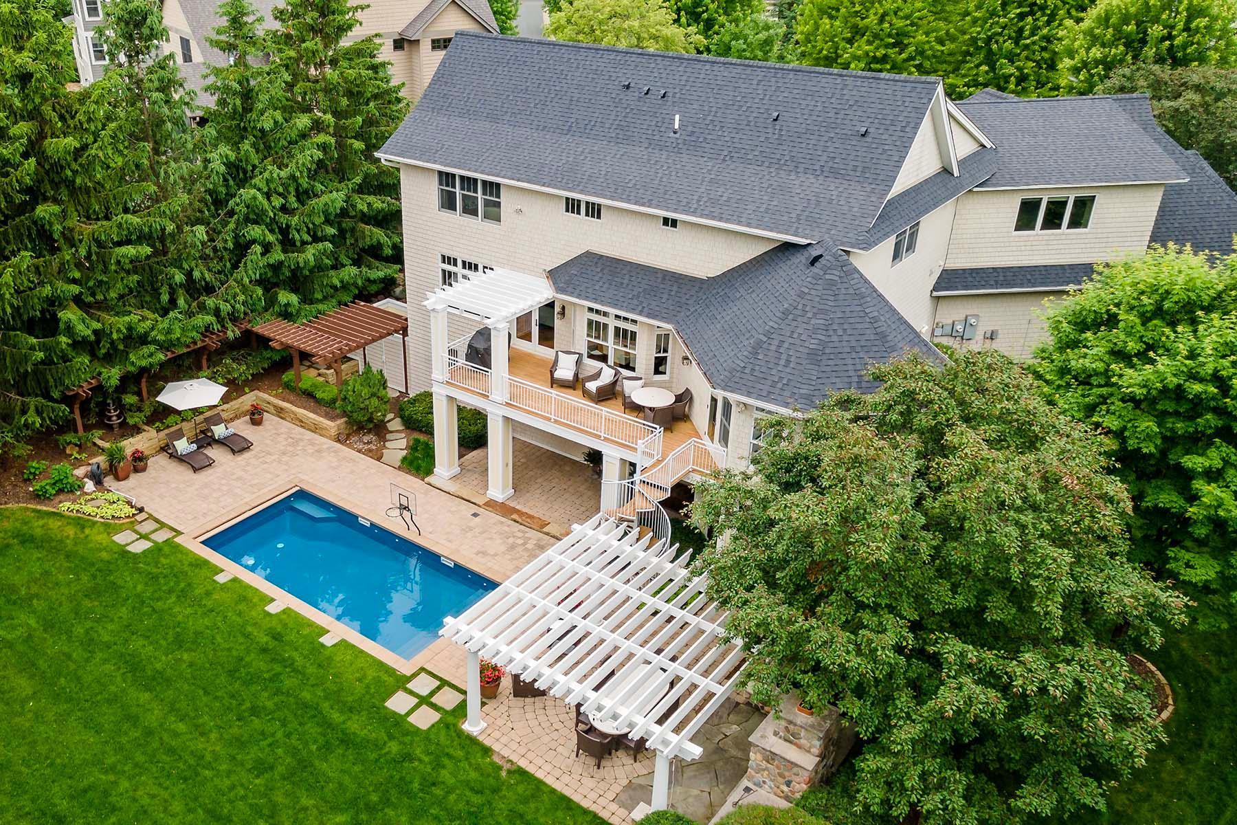 20655 Parkview Lane