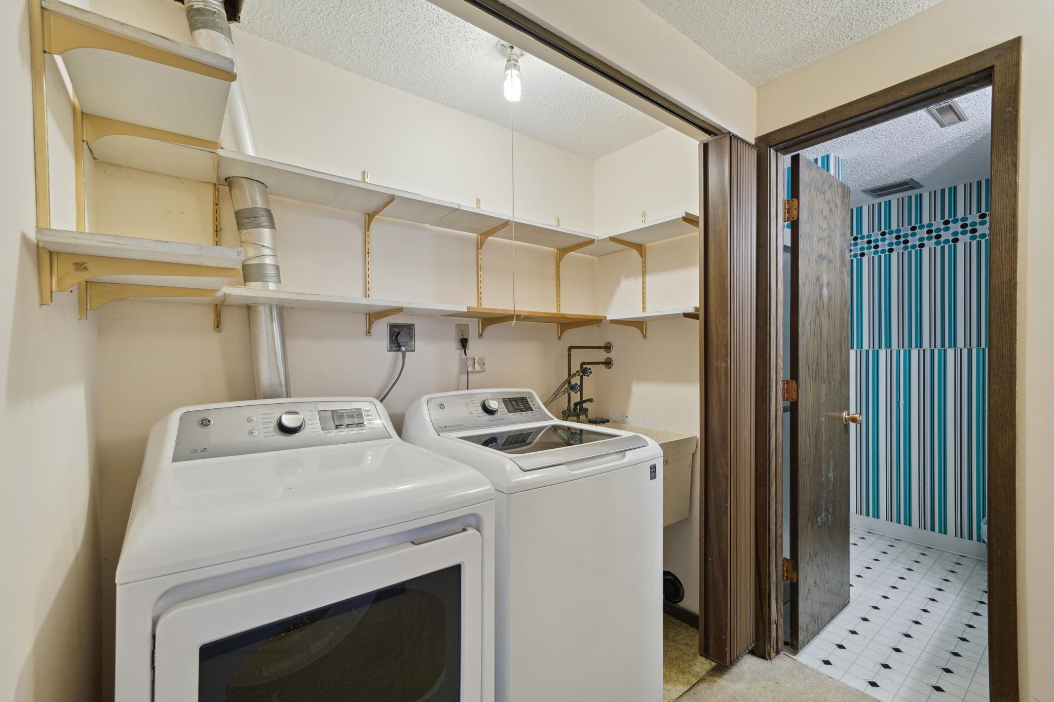 9146 Neill Lake Road