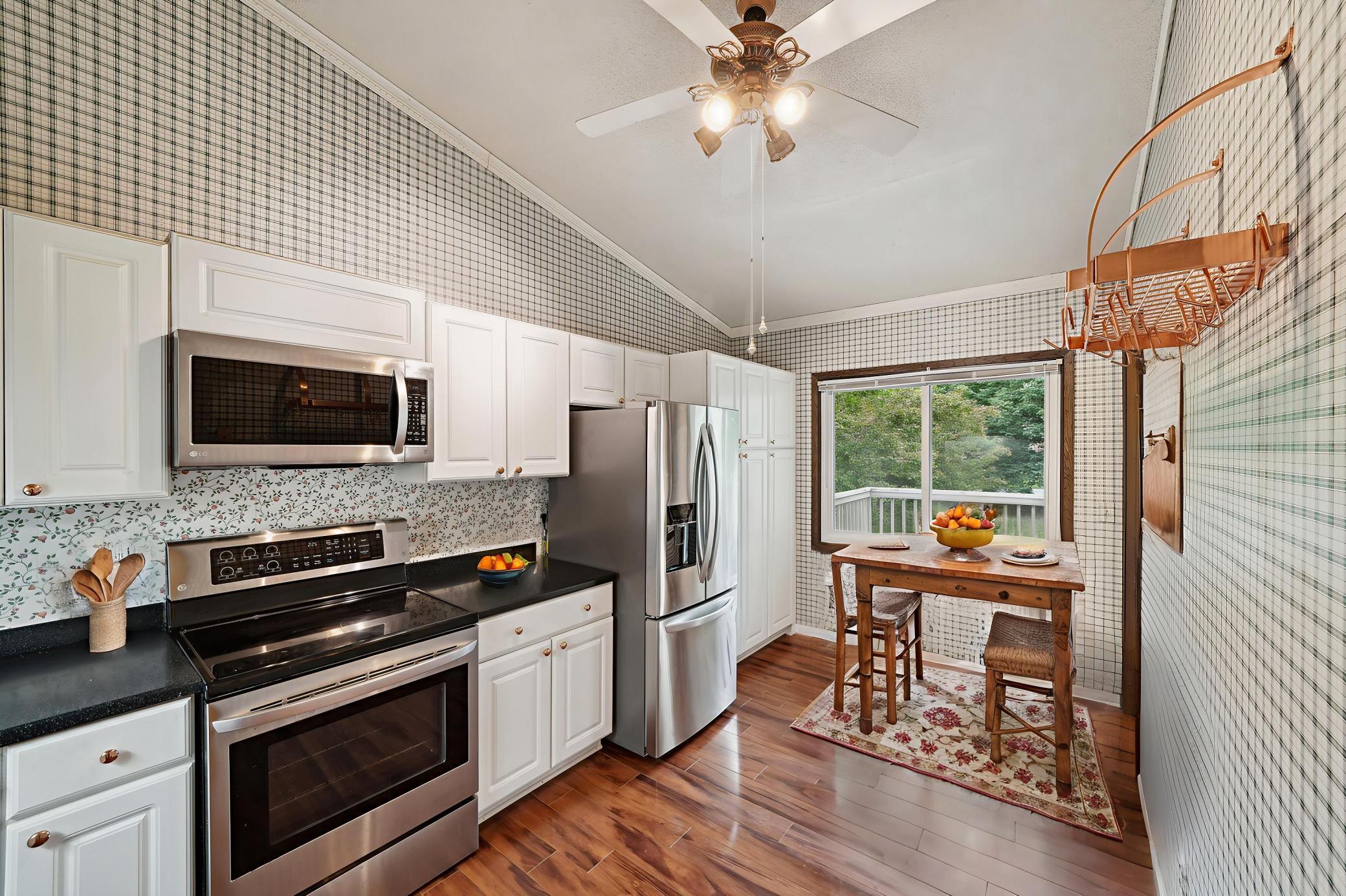 9146 Neill Lake Road