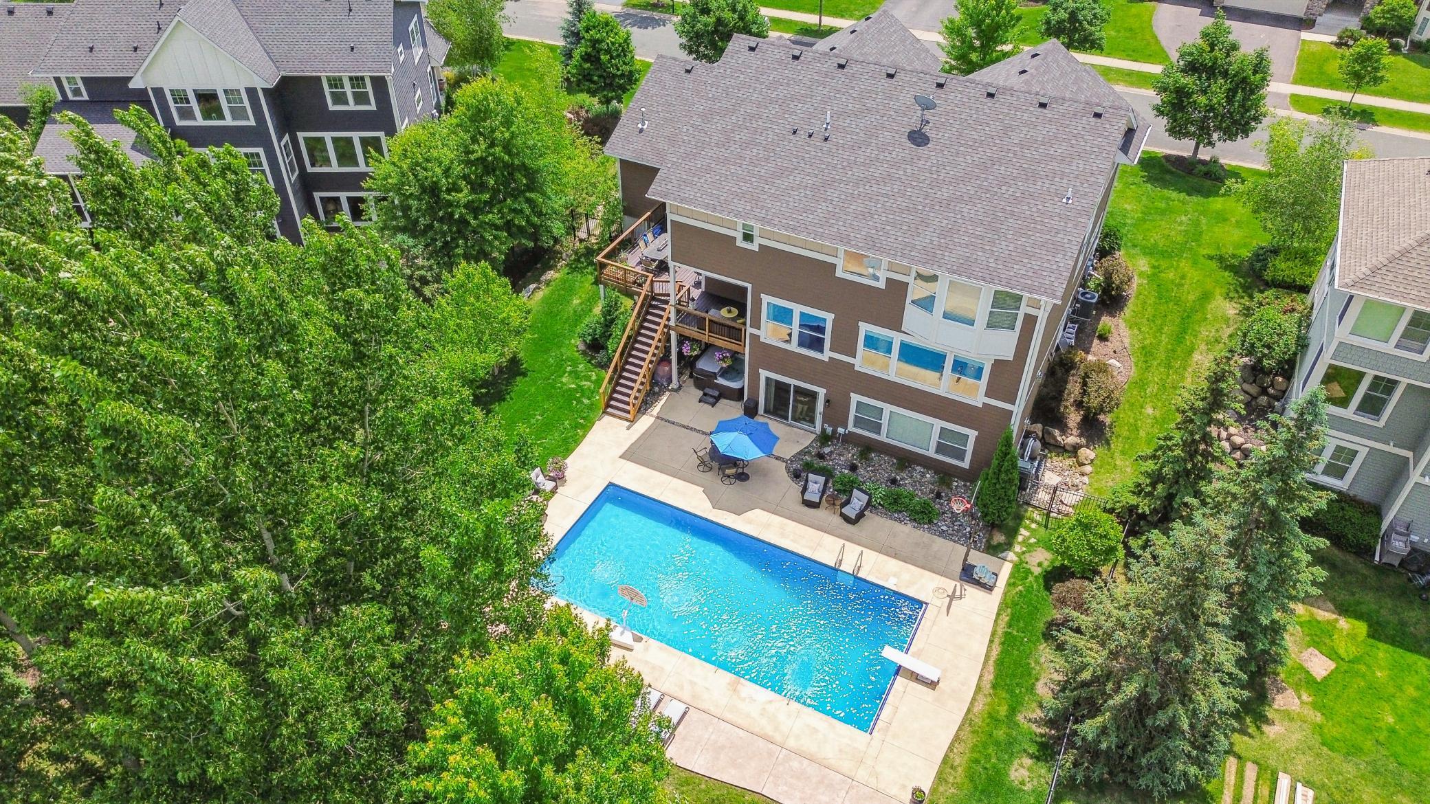 4475 Bluebell Trail S